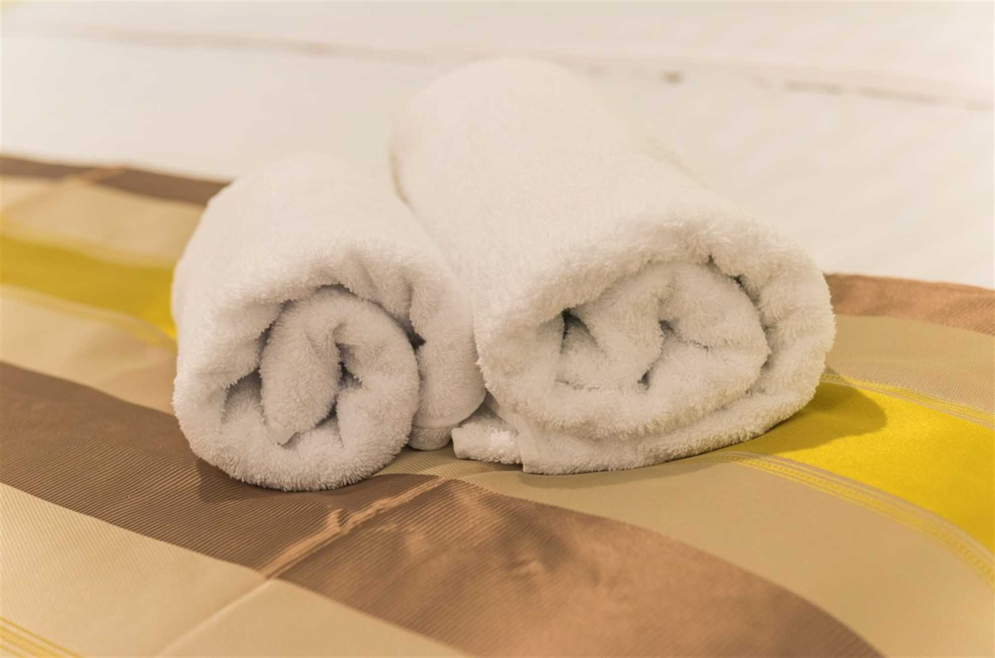 DELUXE STUDIO - TOUCH OF INFINITY