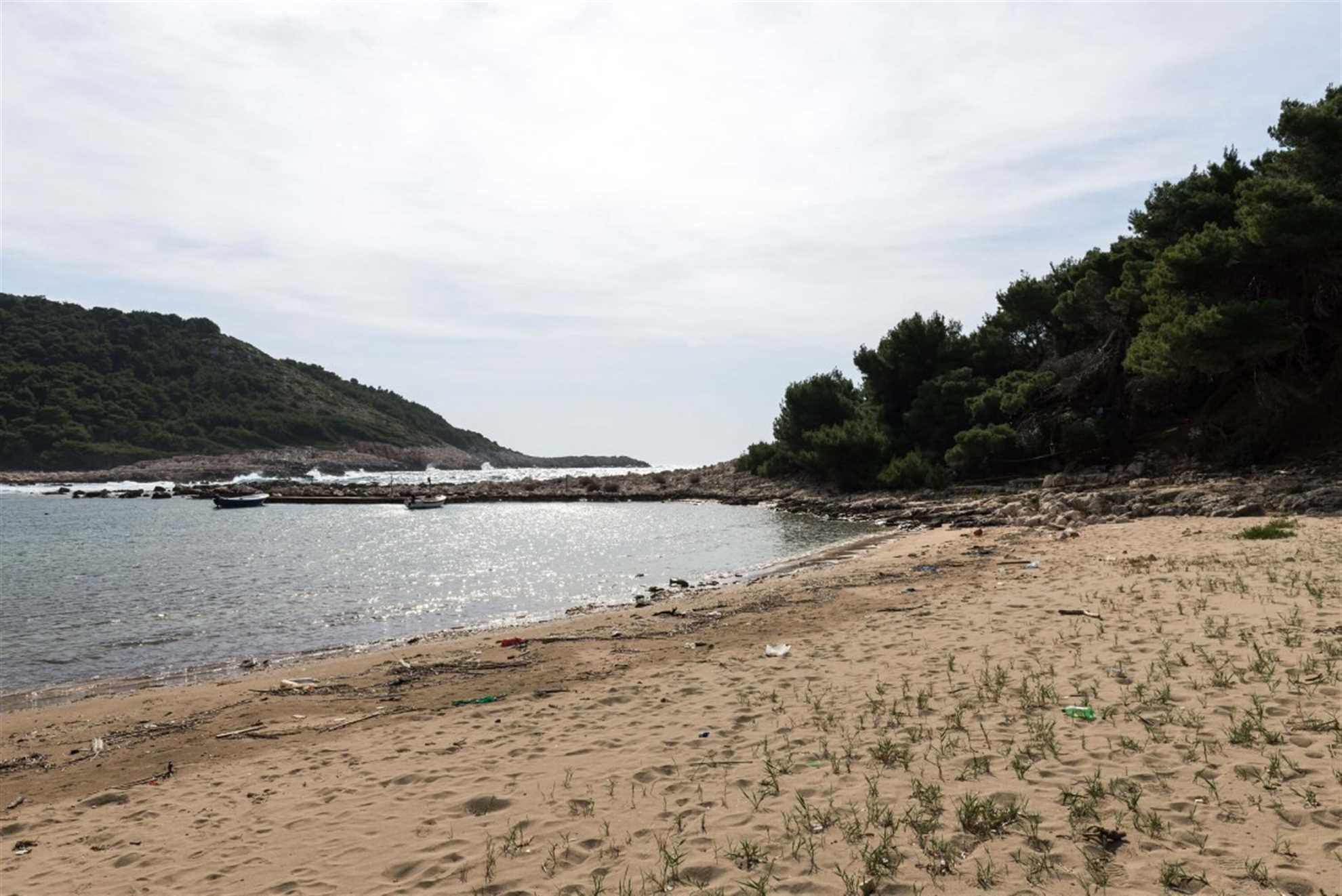By the beach apartment ** LIMUNI **