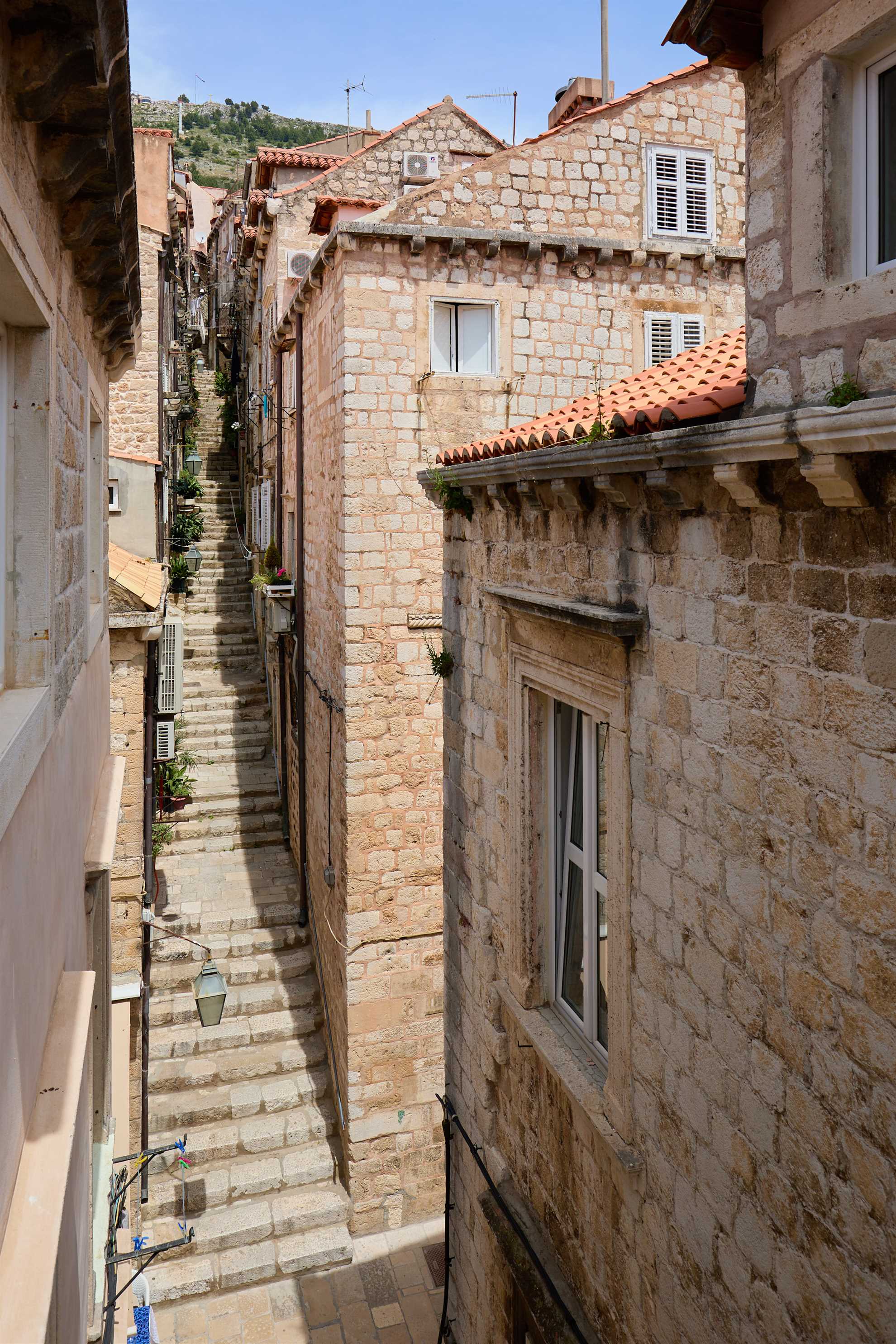 Dvosobno stanovanje v središču starega mesta Lime