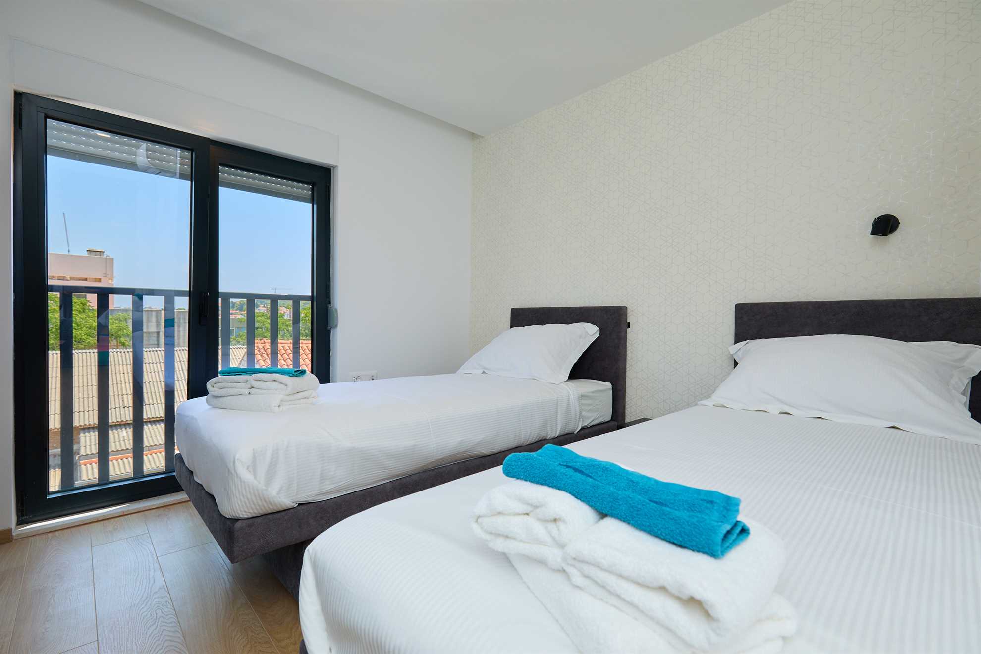 R6 Standard double or twin room DOMINIUM CITY SUITES