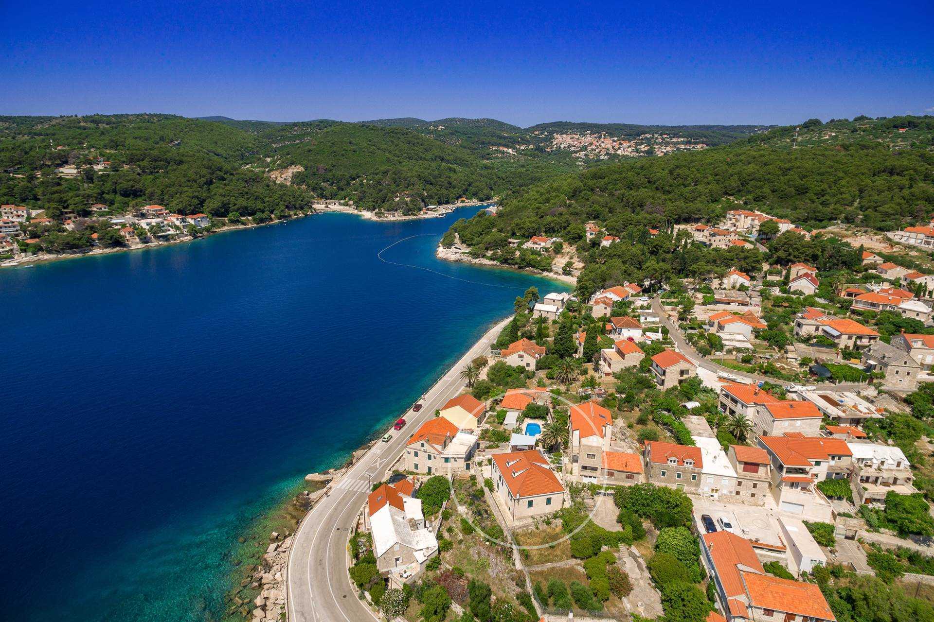 Villa Mir Vami, otok Brač u blizini plaže