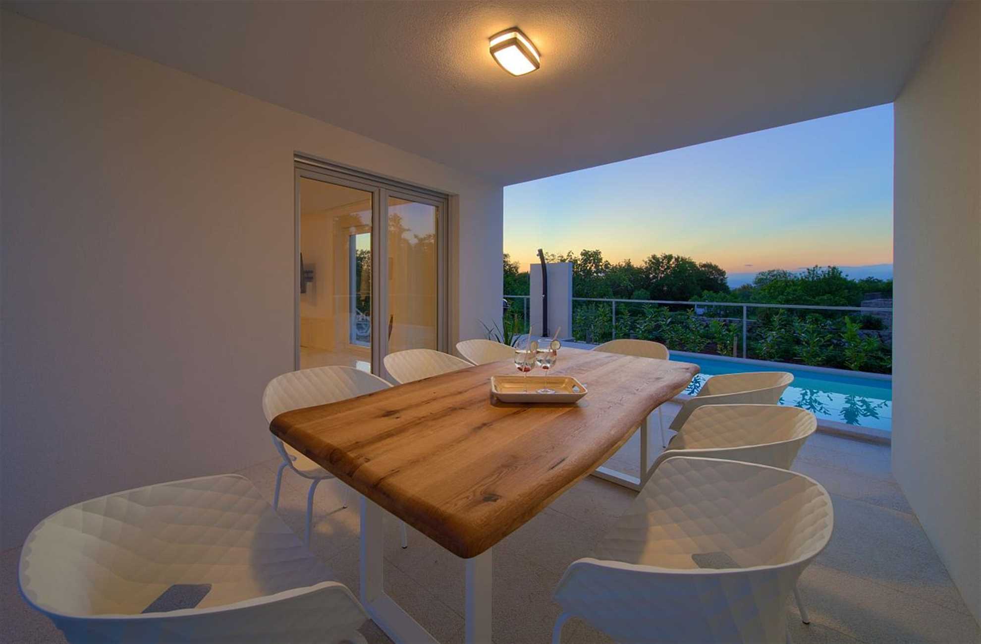 Villa Rossa s grijanim bazenom