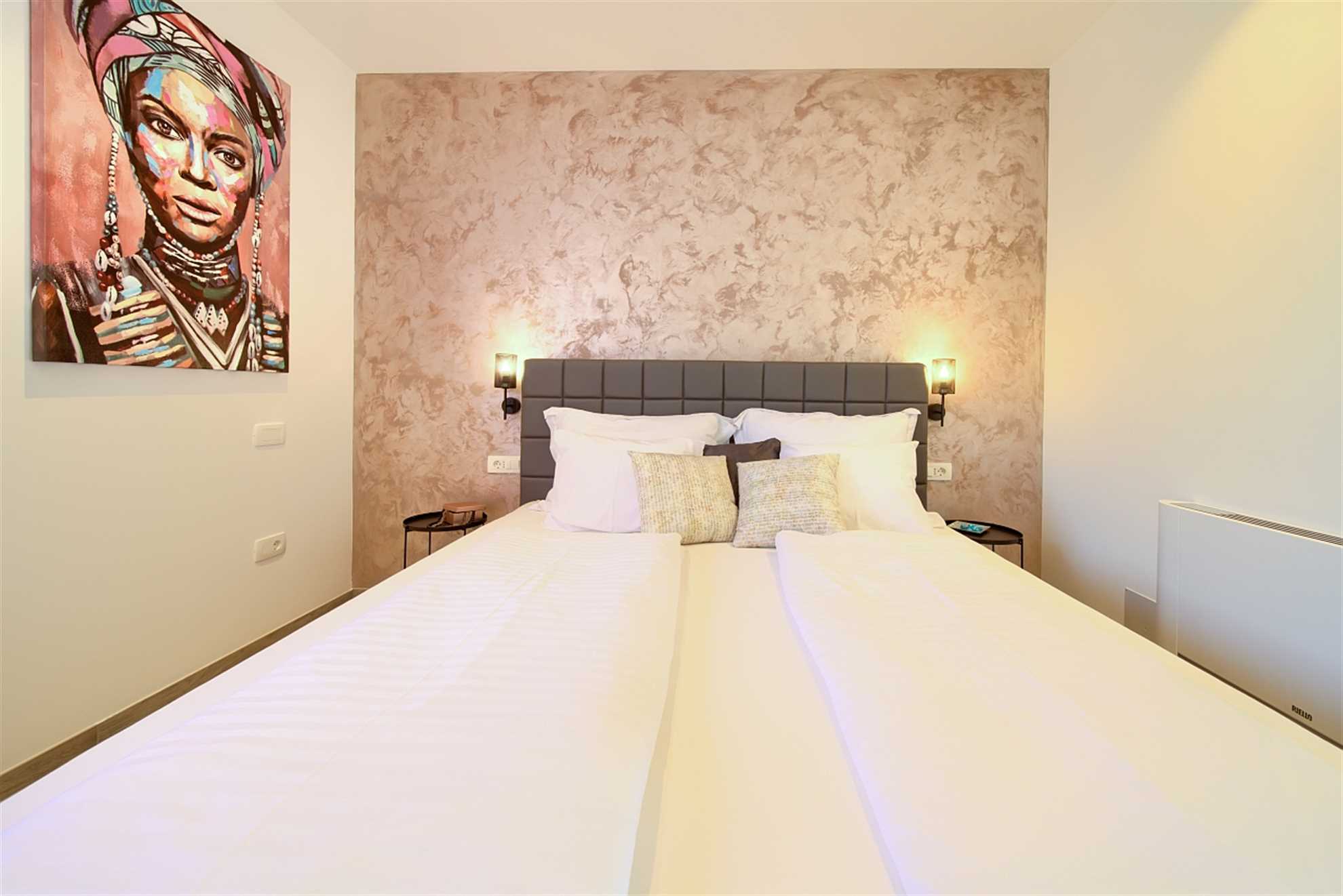 Apartman Timmy s privatnim bazenom i pogledom na more