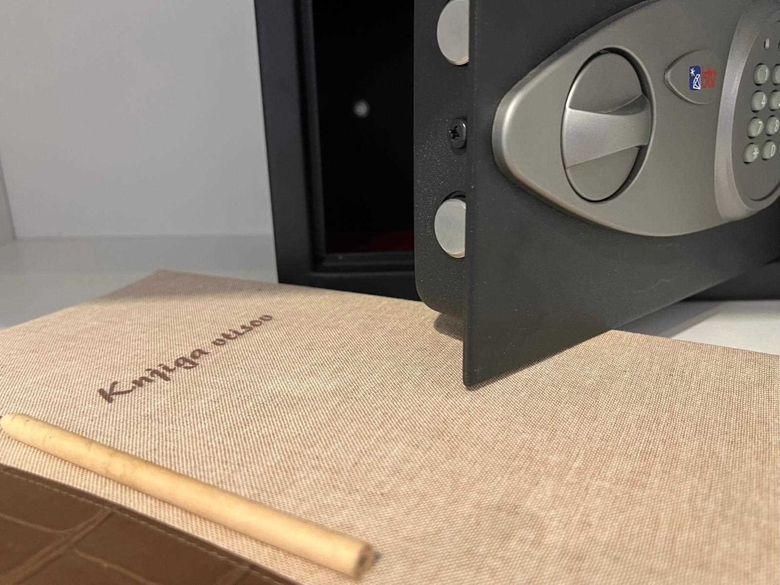 Deluxe Apartment I. near the beach with Jacuzzi