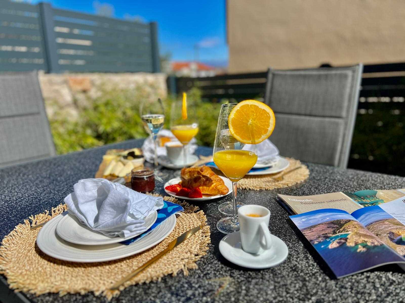 Deluxe Apartment I. near the beach with Jacuzzi