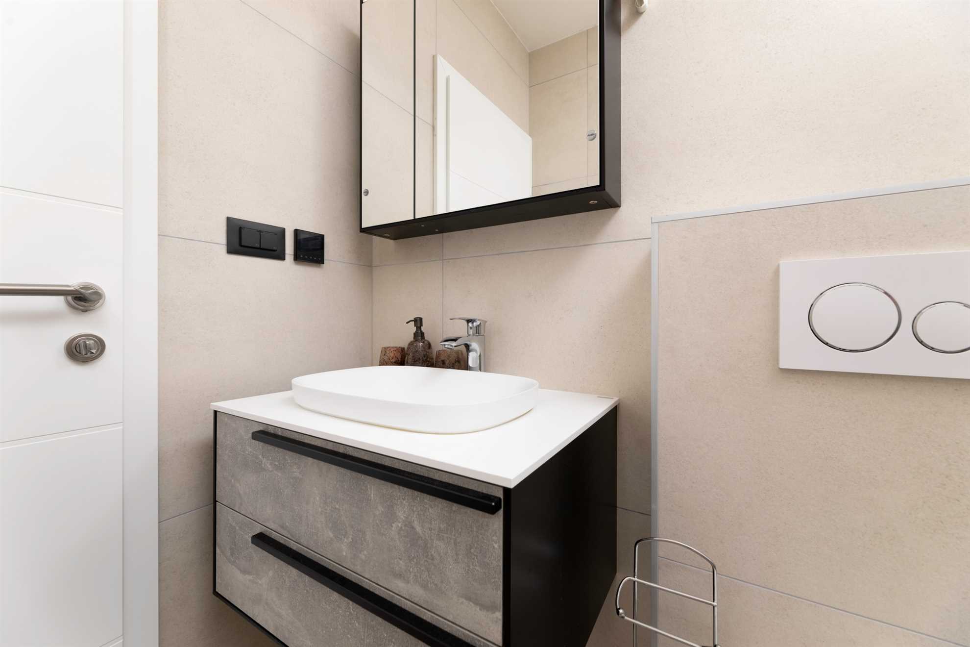 Luksuzni stan II. s grijanim bazenom u Villa Adria Apartments