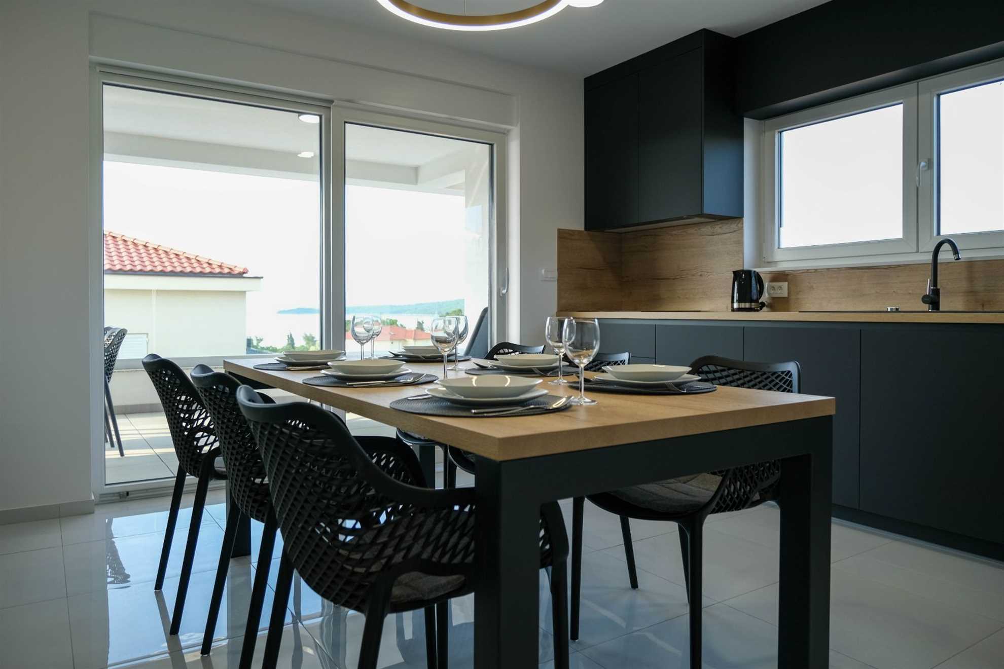 Sunset Royal Apartman I. s prekrasnim pogledom na more