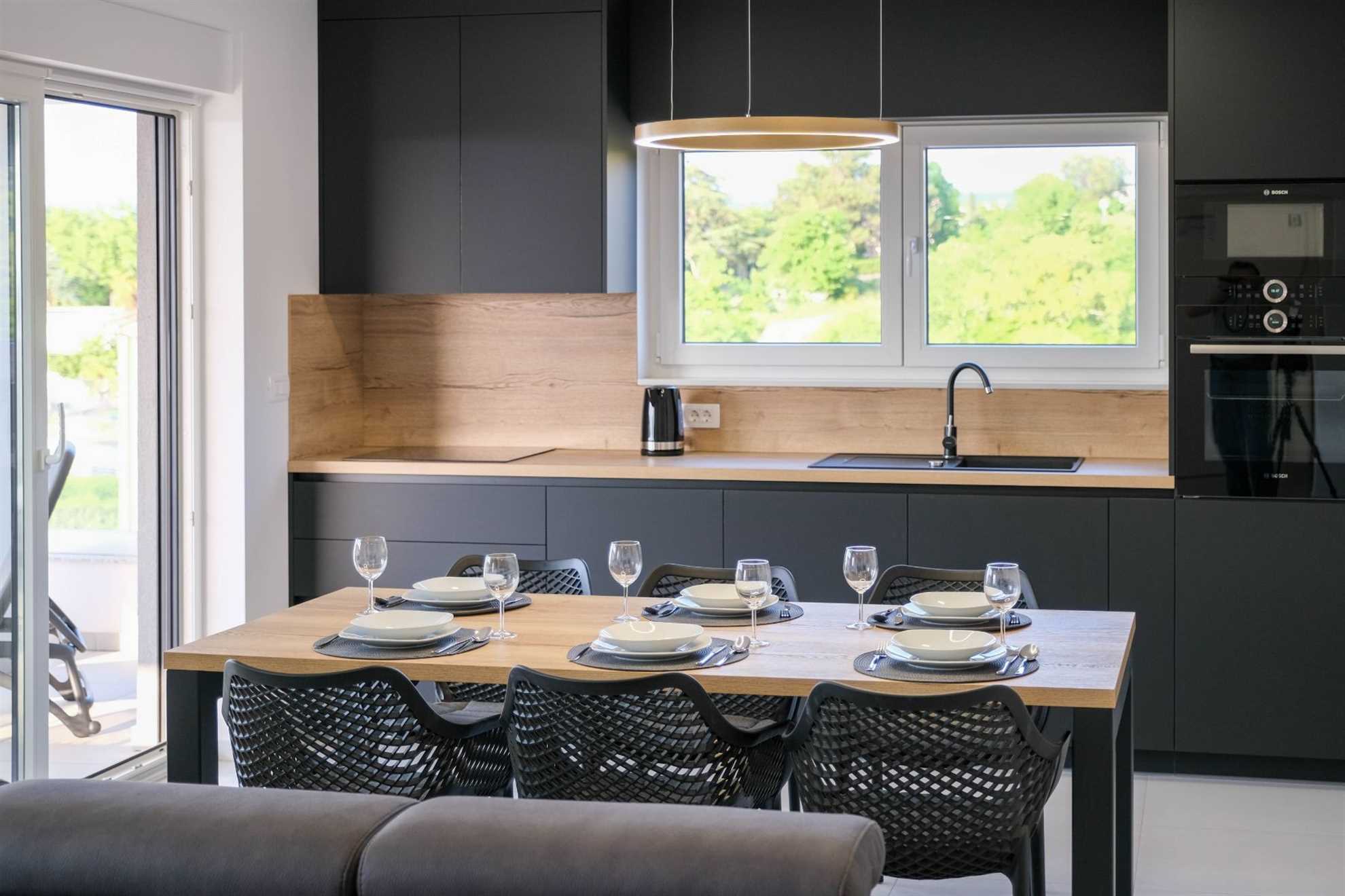 Sunset Royal Apartman I. s prekrasnim pogledom na more