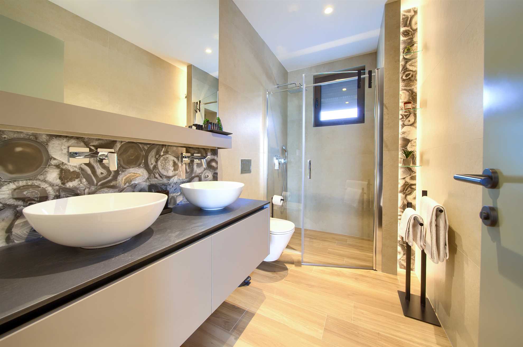 Villa LORD s grijanim bazenom, jacuzzijem i saunom