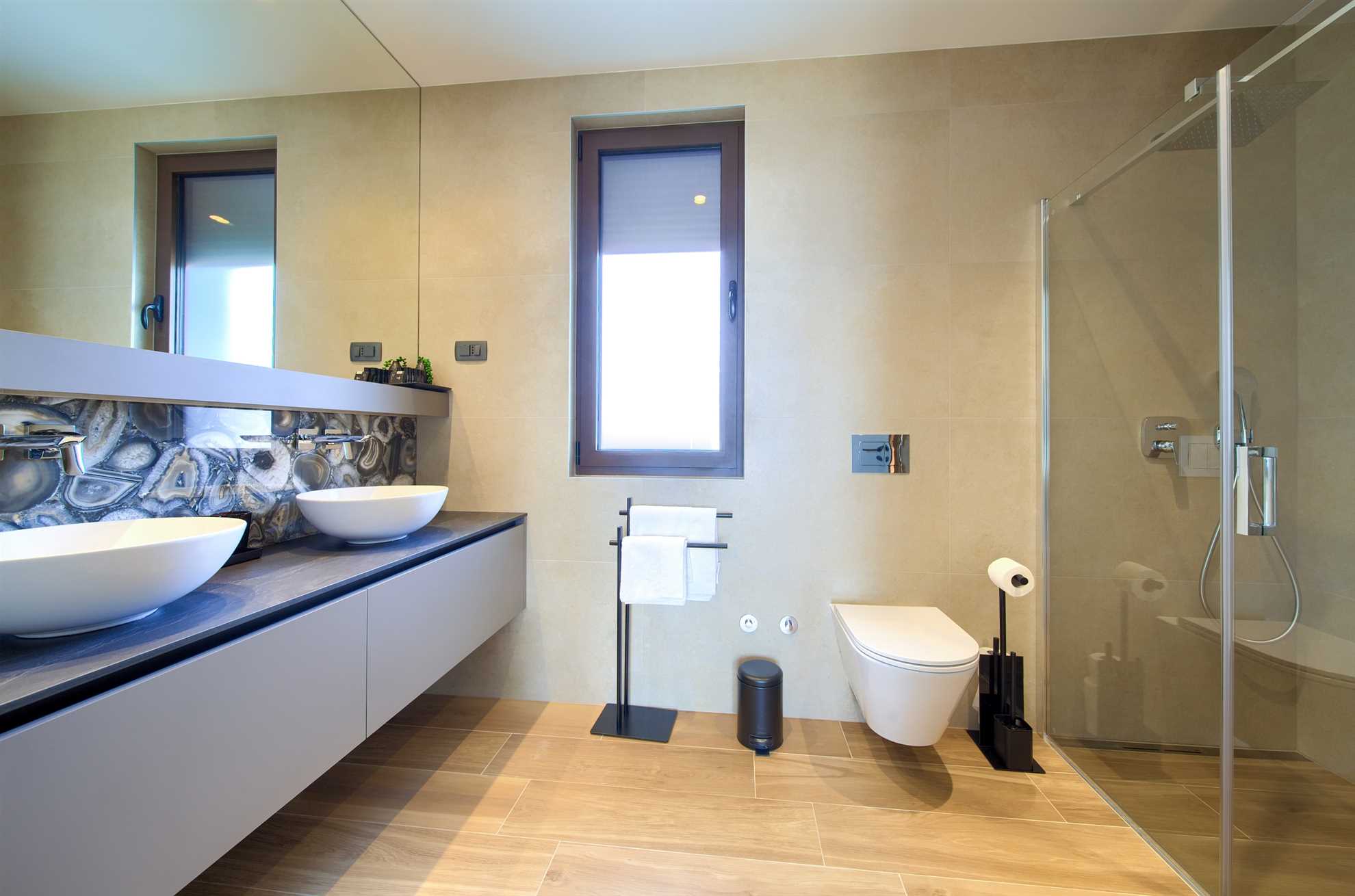 Villa LORD s grijanim bazenom, jacuzzijem i saunom