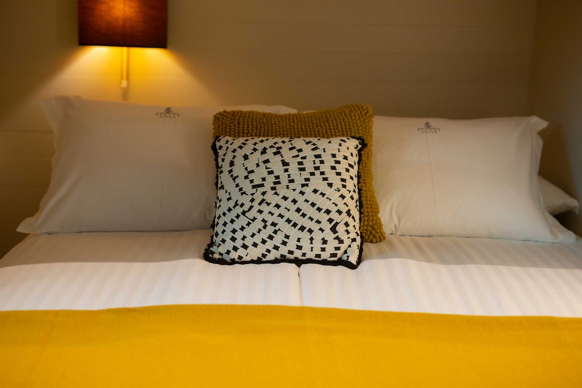 Villa LORD s grijanim bazenom, jacuzzijem i saunom