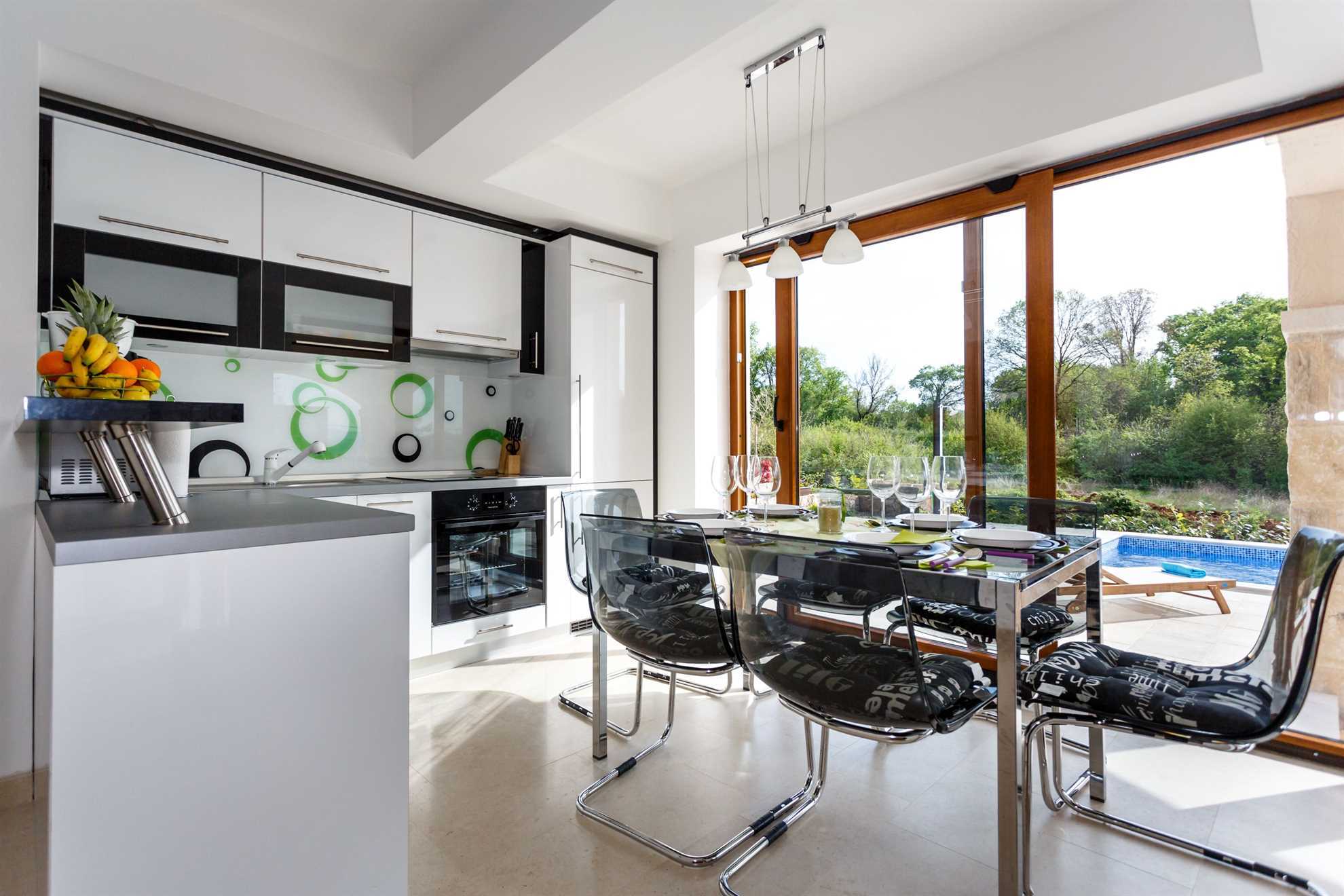 Prekrasna luksuzna kuća za odmor PERANOVIĆ