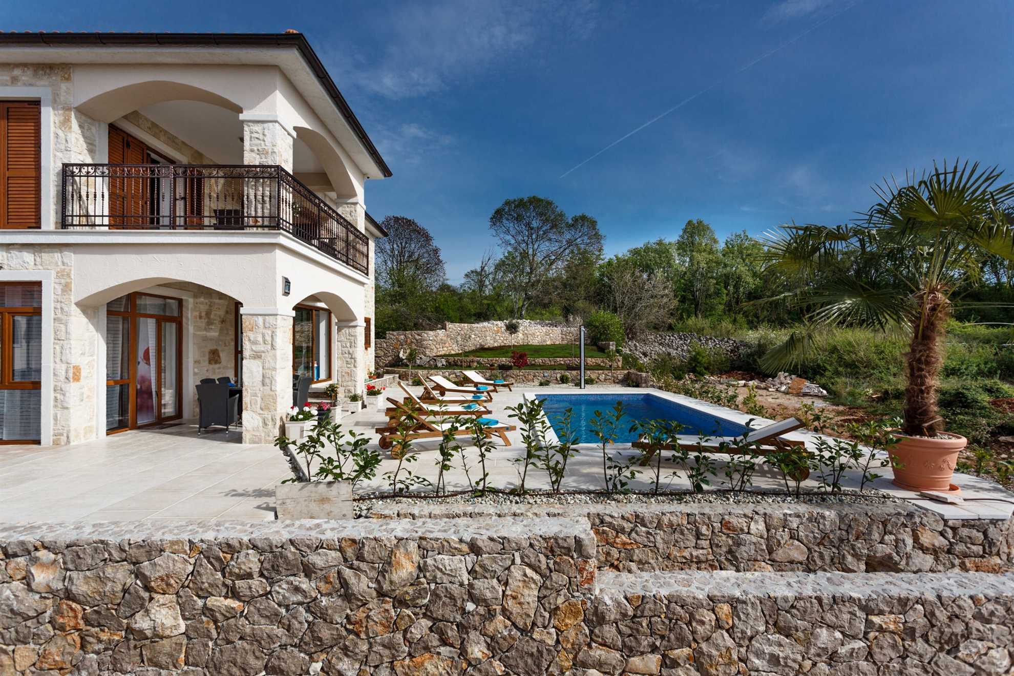 Prekrasna luksuzna kuća za odmor PERANOVIĆ