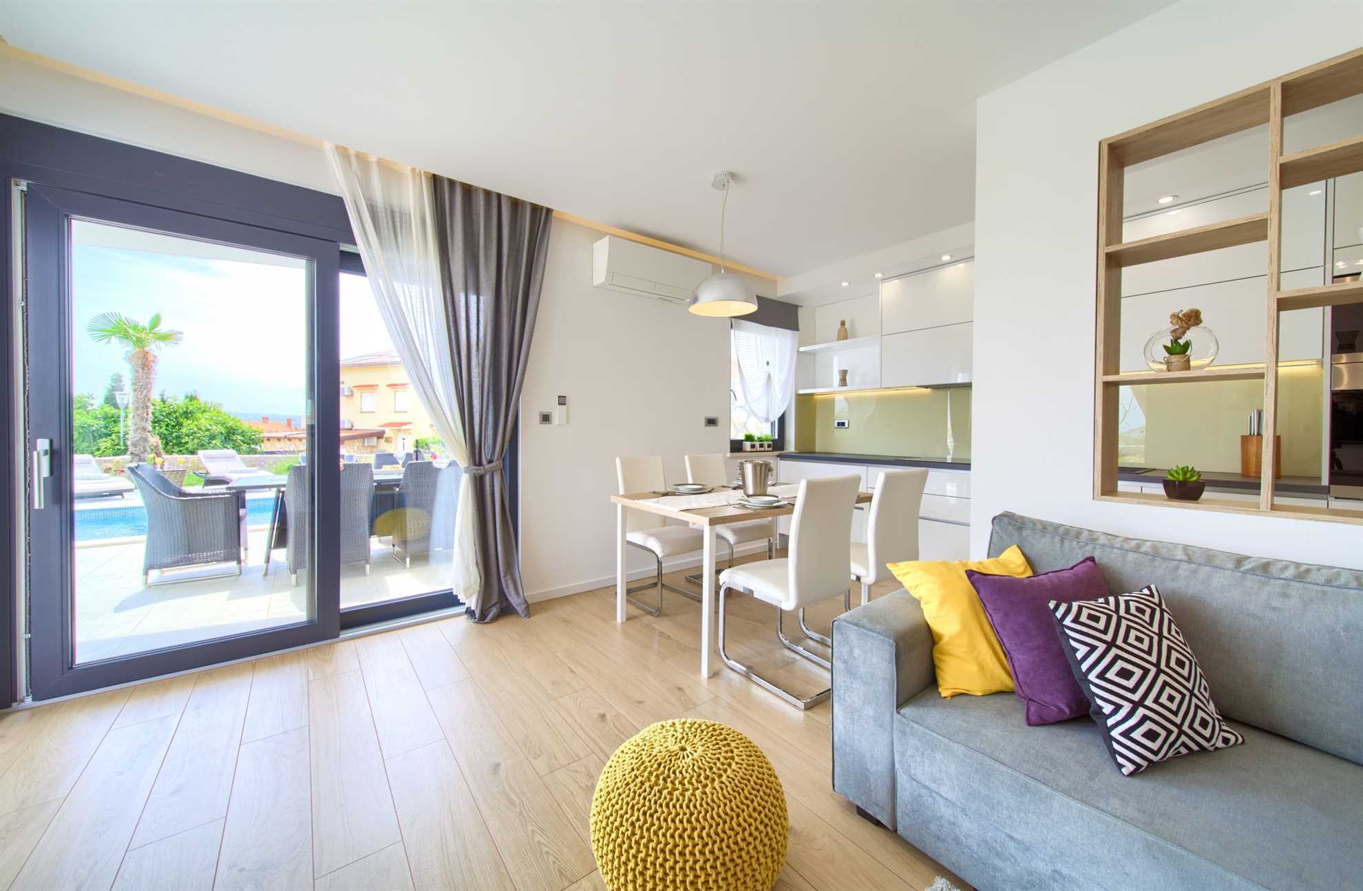 Luxury Holiday house BELLA with private pool