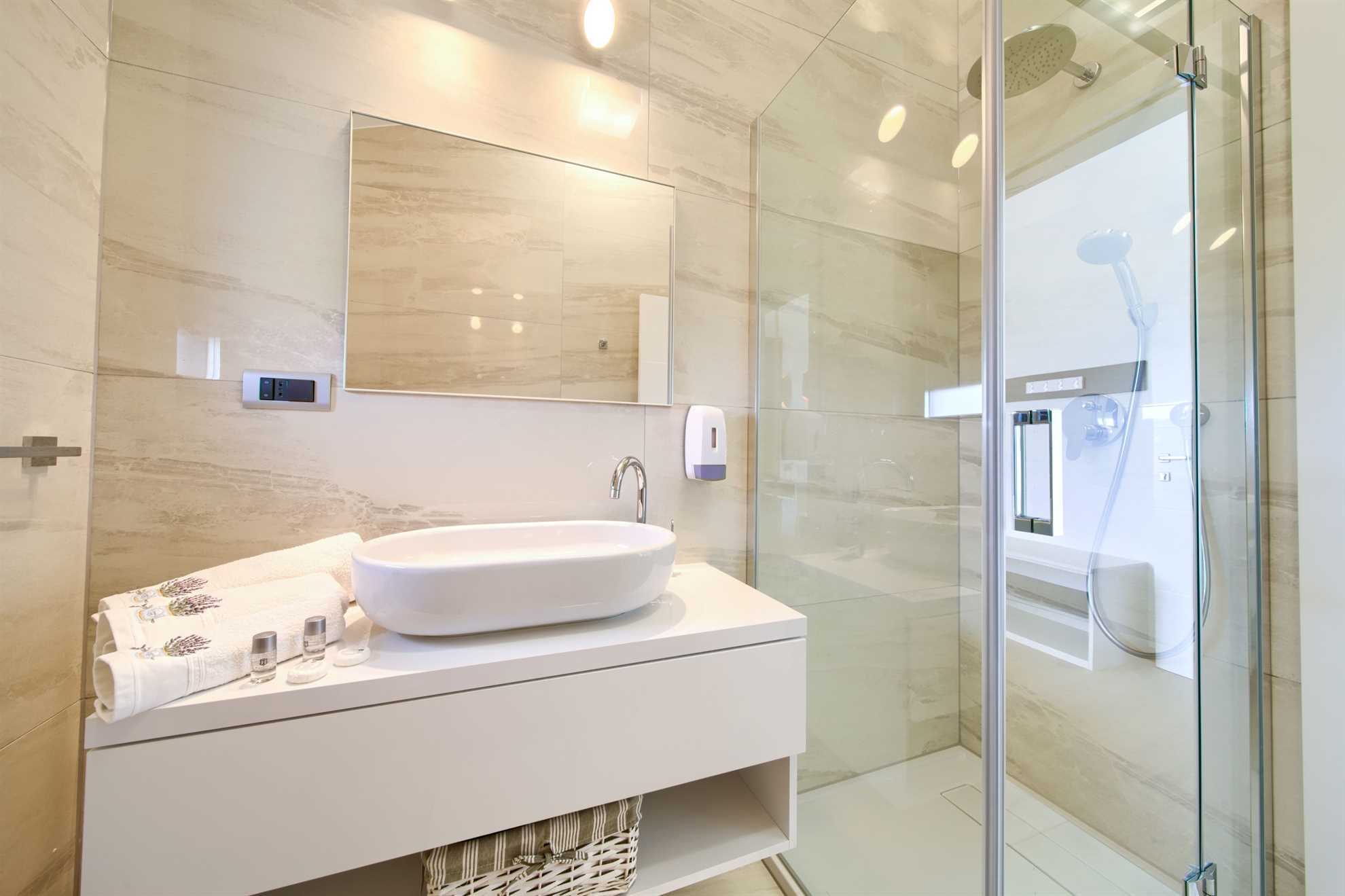 Luxury Holiday house BELLA with private pool