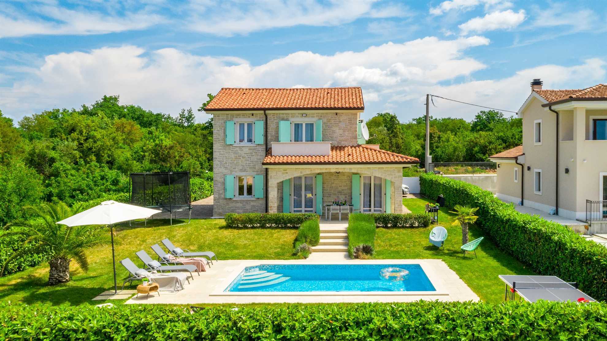 Kuća za odmor JOSEPHINE s grijanim bazenom