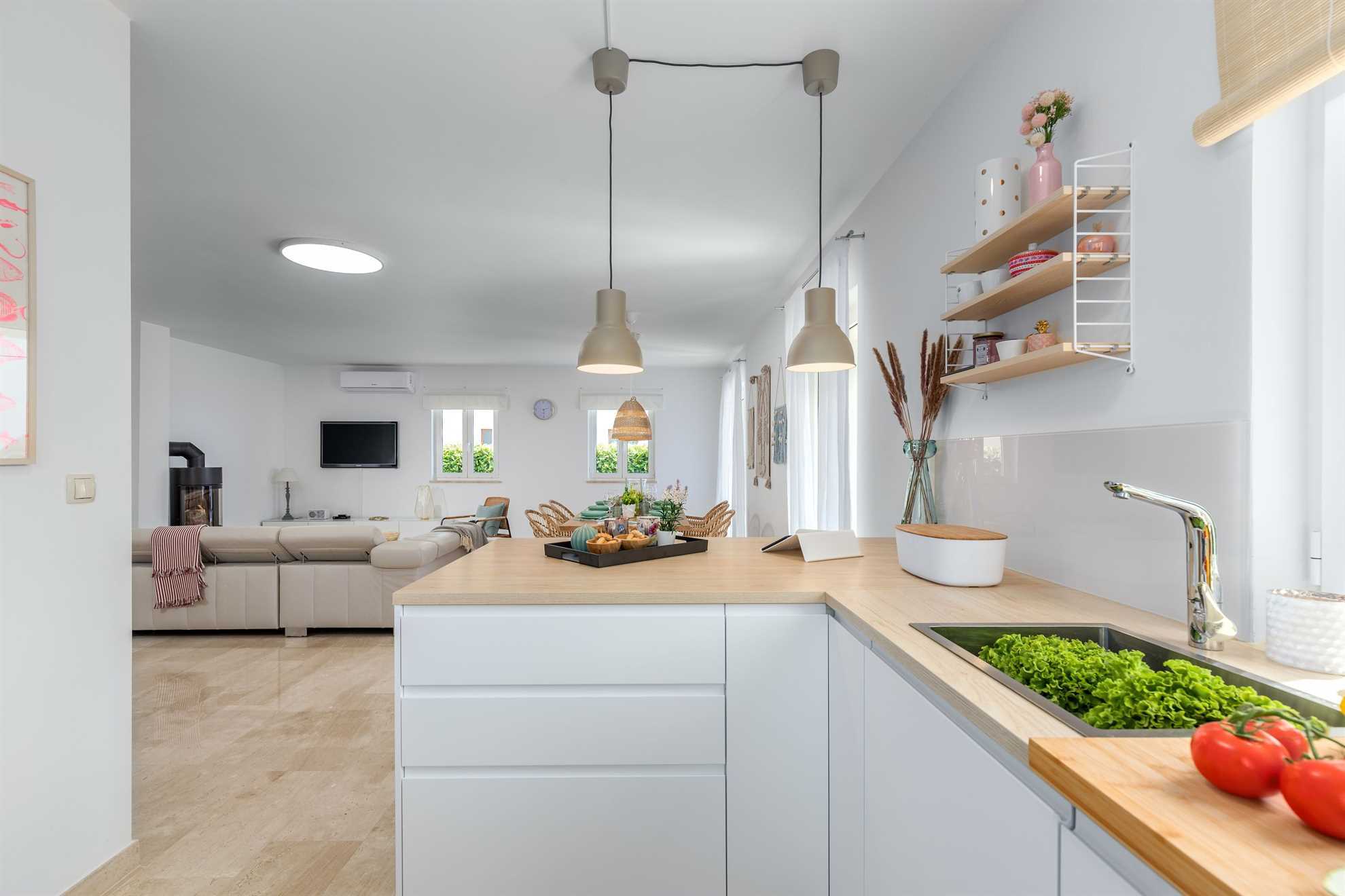 Kuća za odmor JOSEPHINE s grijanim bazenom