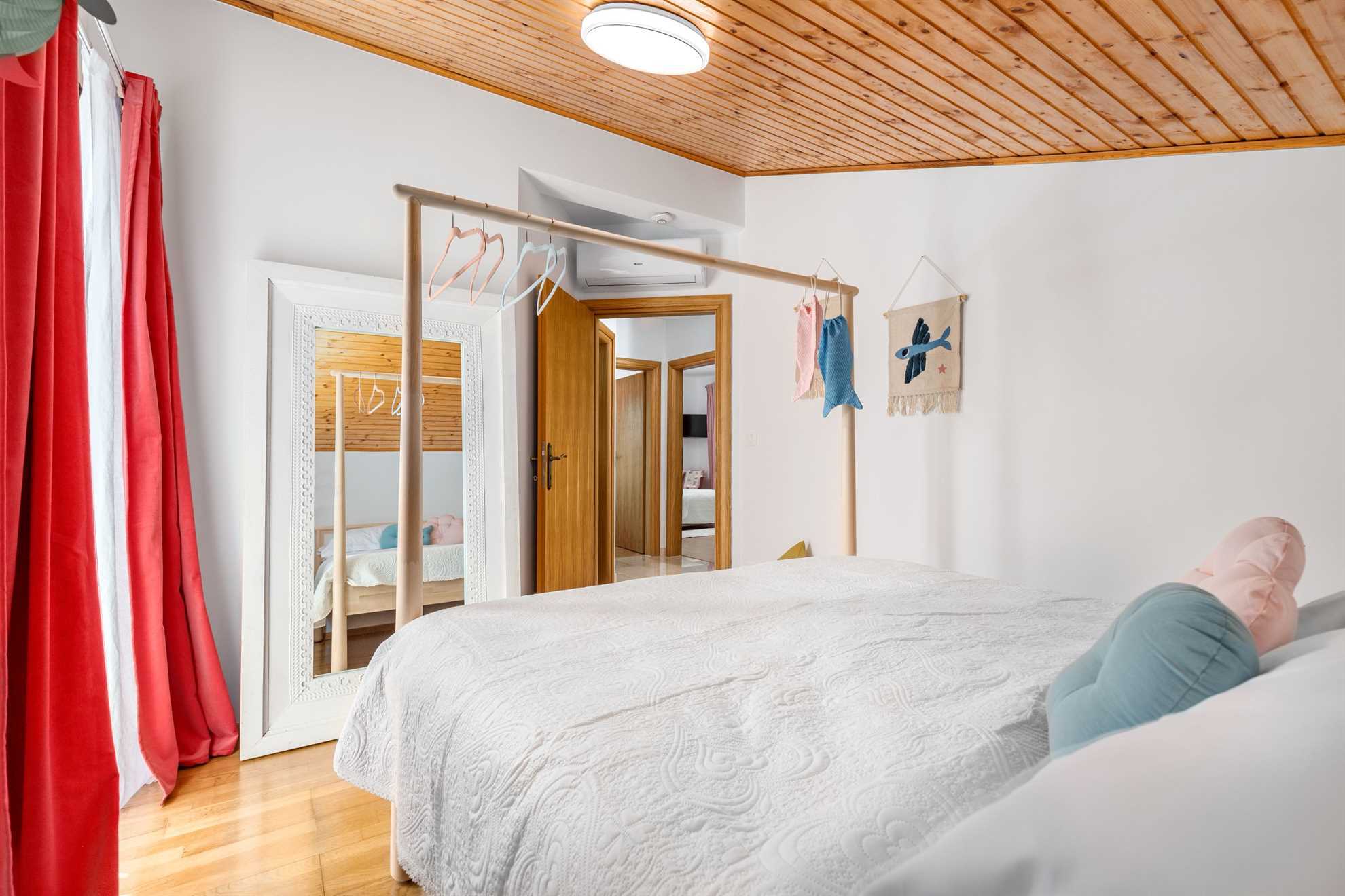 Kuća za odmor JOSEPHINE s grijanim bazenom