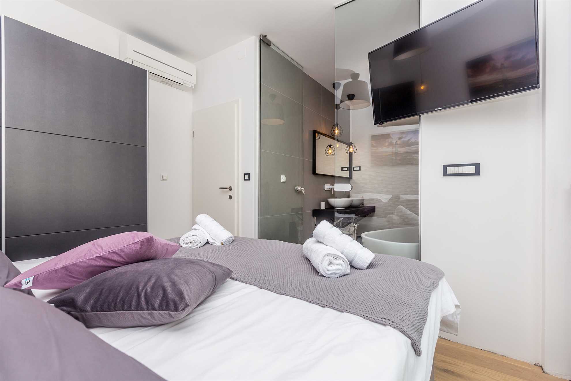 Luksuzni apartman NOA s bazenom i hidromasažnom kadom