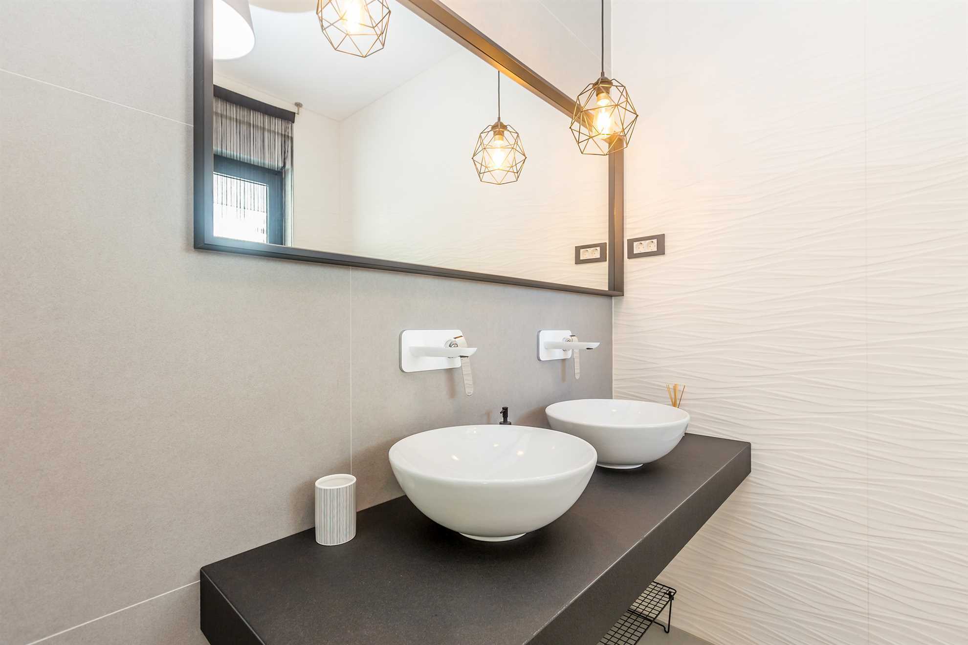 Luksuzni apartman NOA s bazenom i hidromasažnom kadom