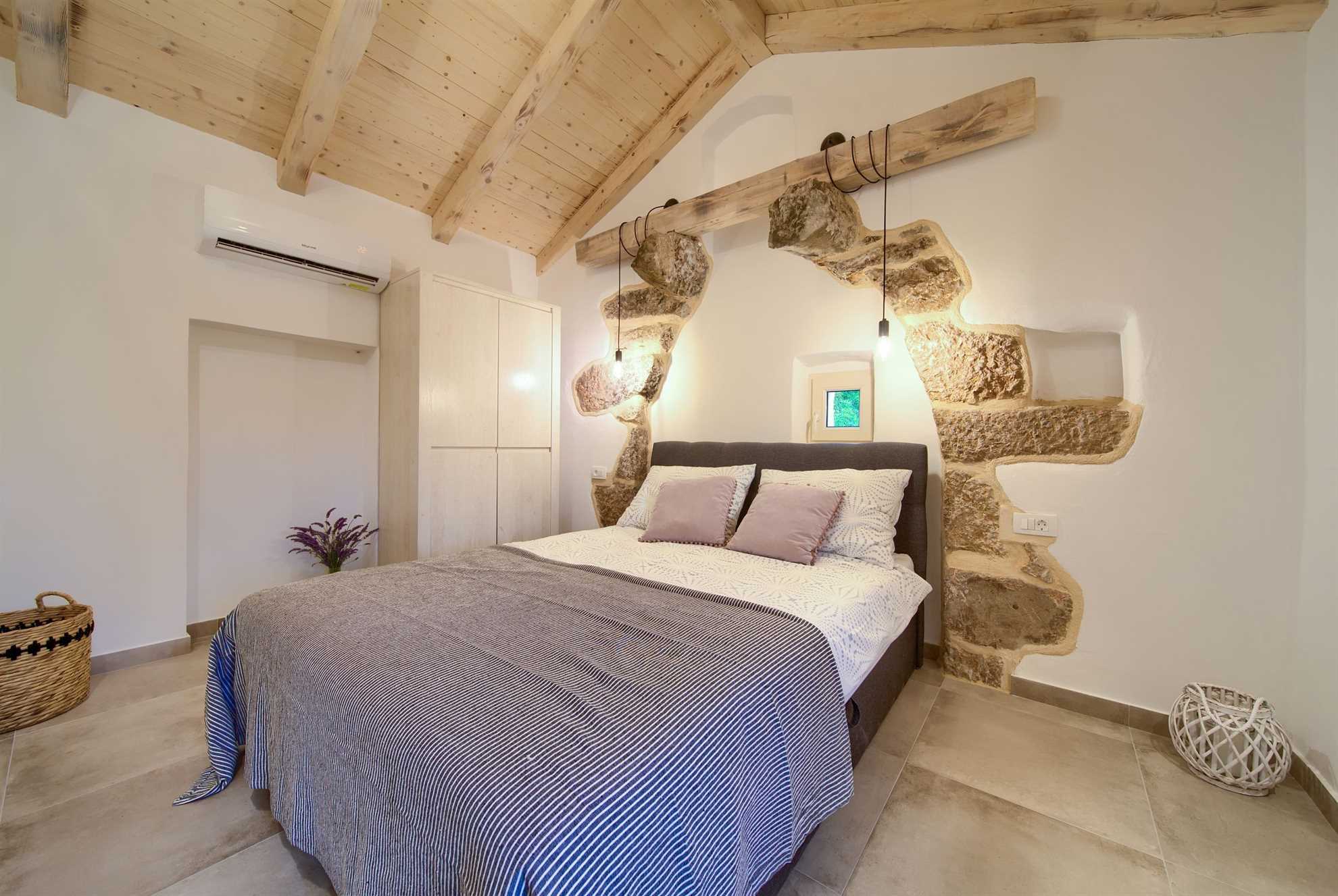 Prekrasna Villa MAY sa bazenom