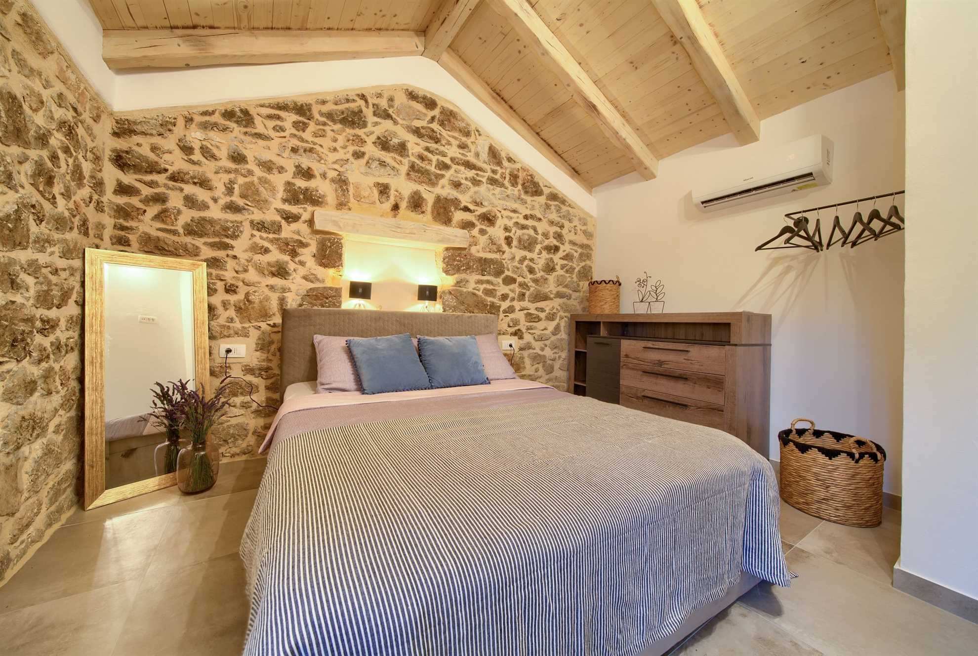 Prekrasna Villa MAY sa bazenom