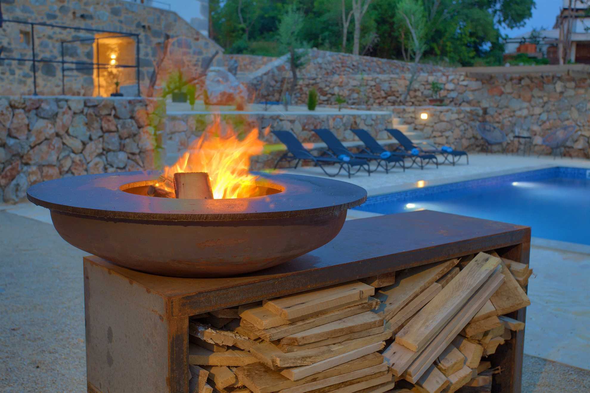 Prekrasna Villa MAY sa bazenom