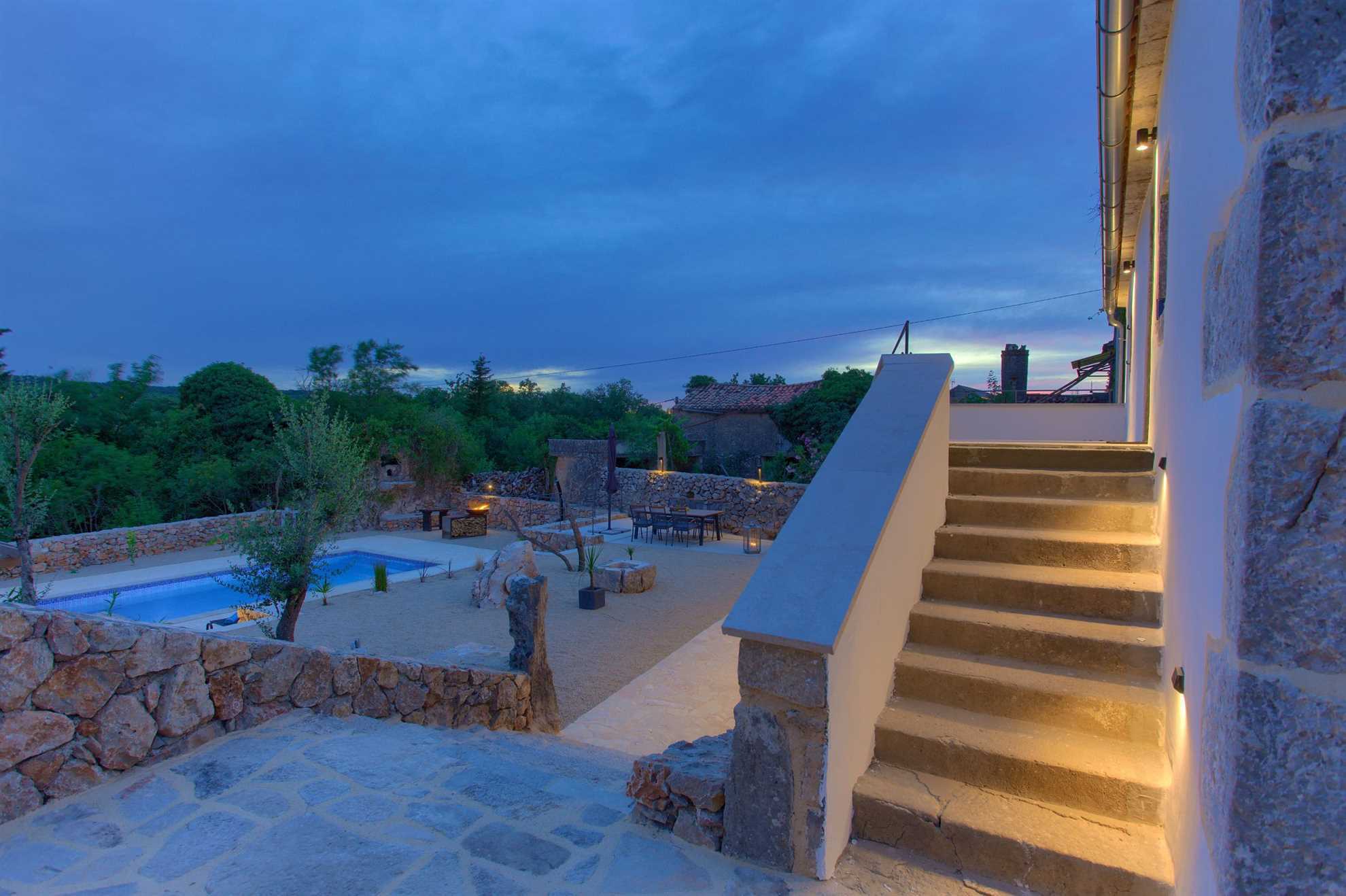 Prekrasna Villa MAY sa bazenom