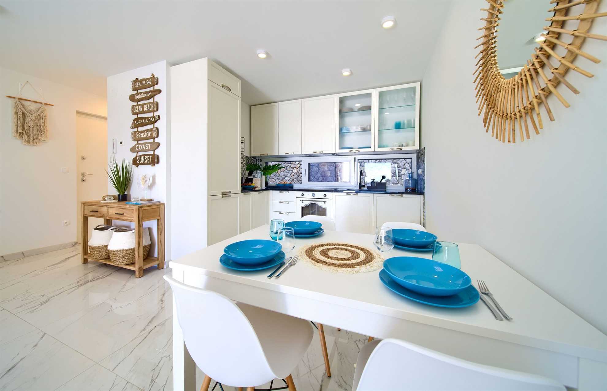 Apartman SEA LA VIE sa bazenom
