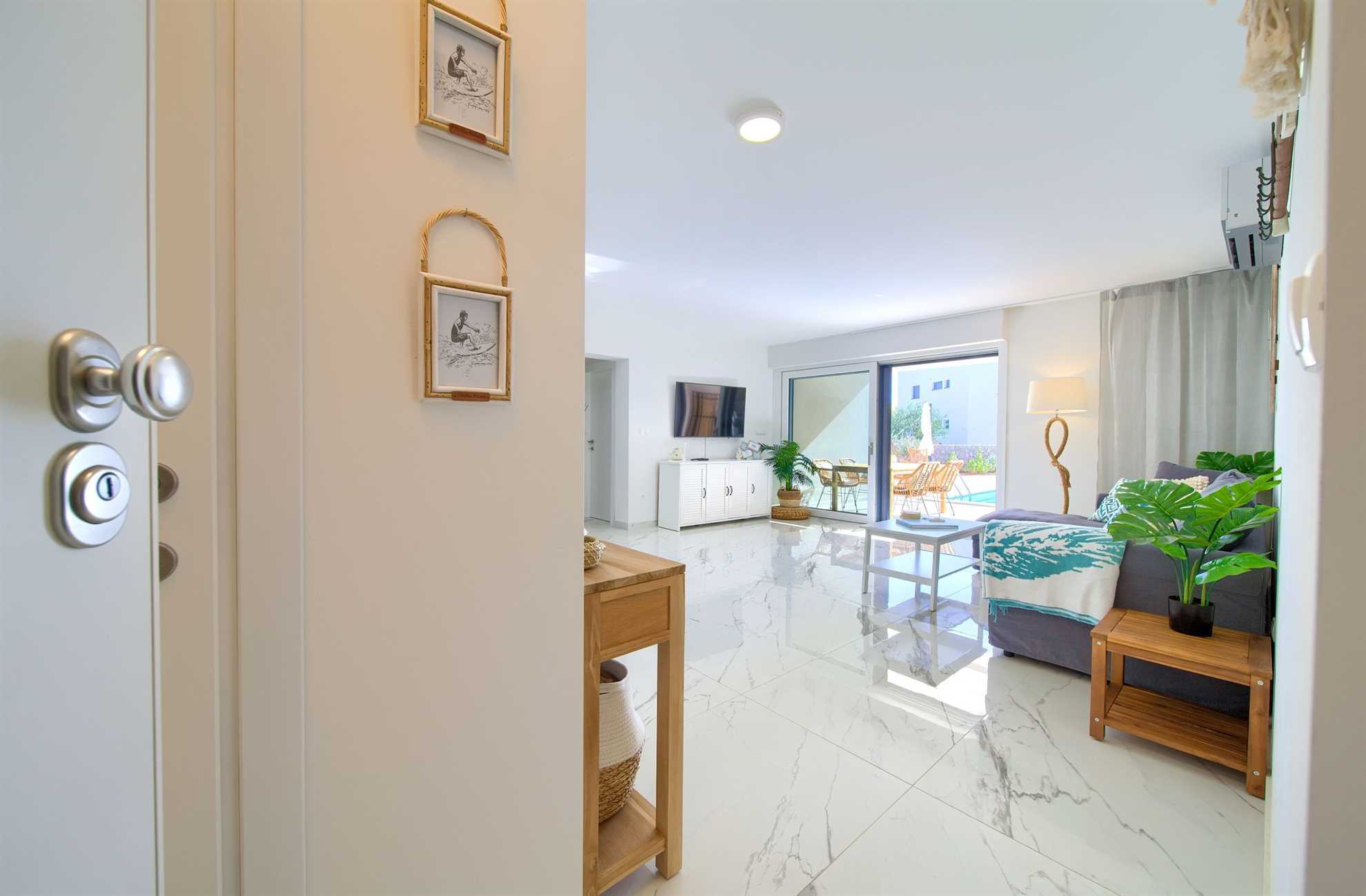 Apartman SEA LA VIE sa bazenom