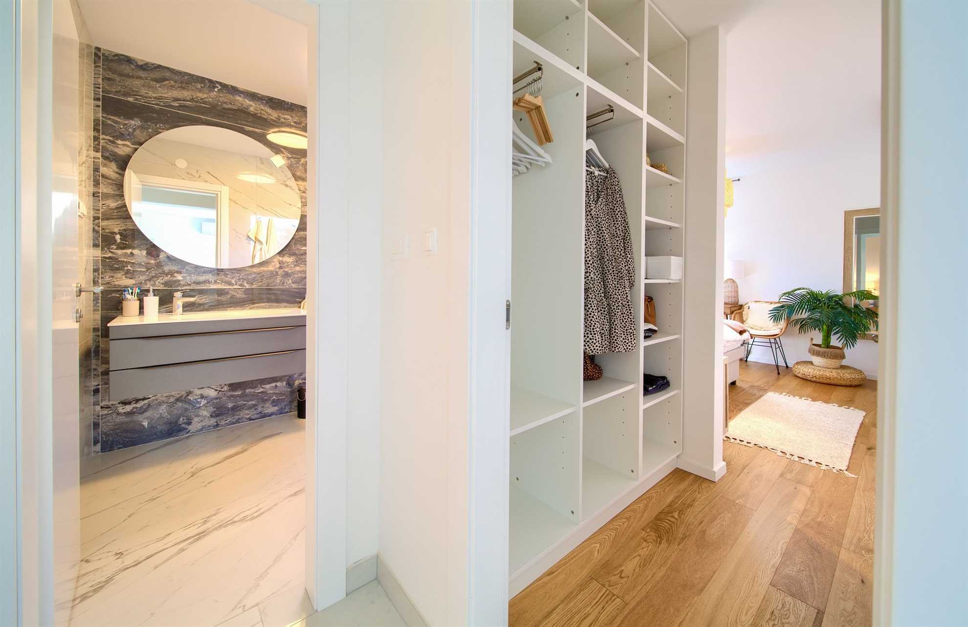 Apartman SEA LA VIE sa bazenom