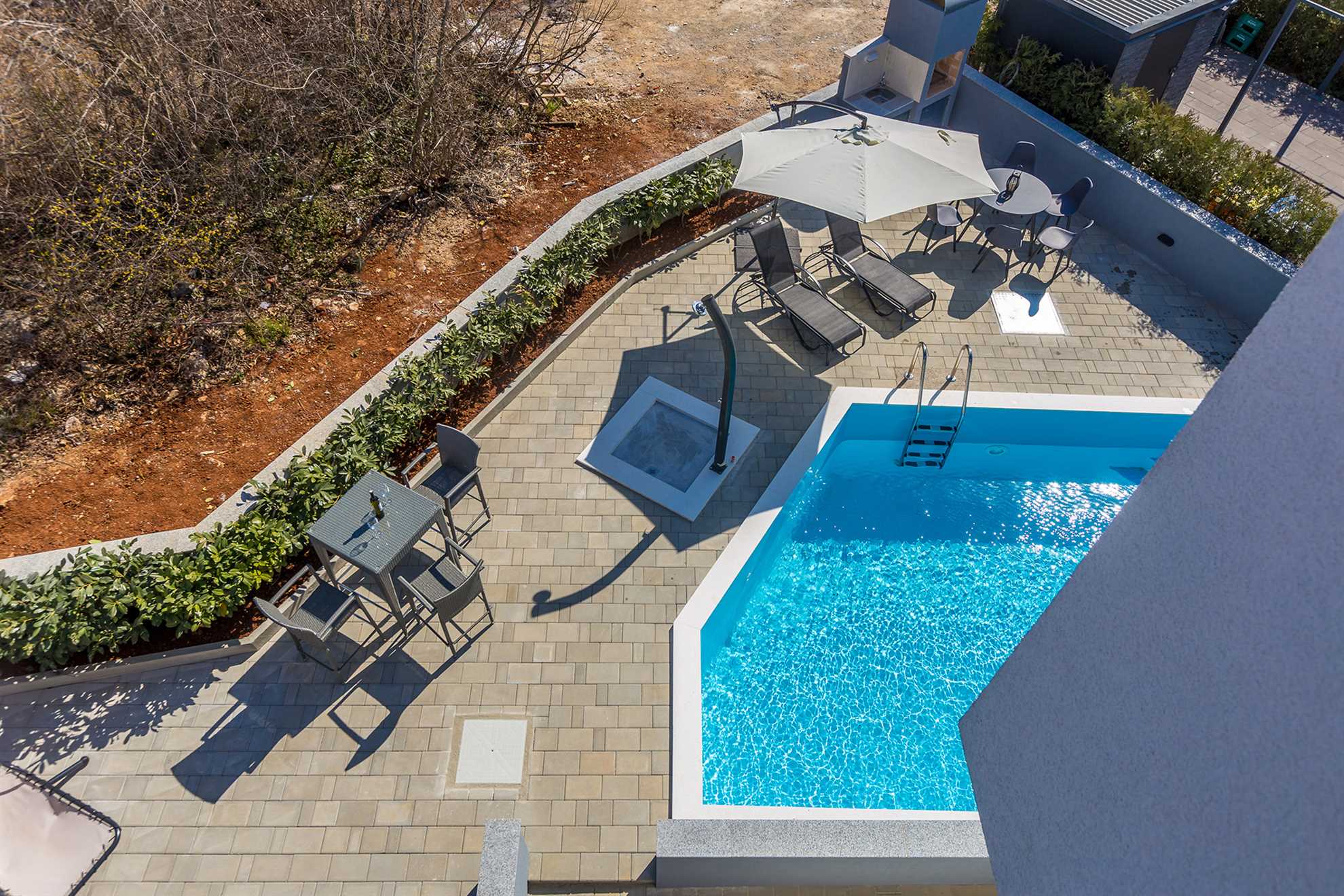 Apartman LAGANINI I u blizini plaže