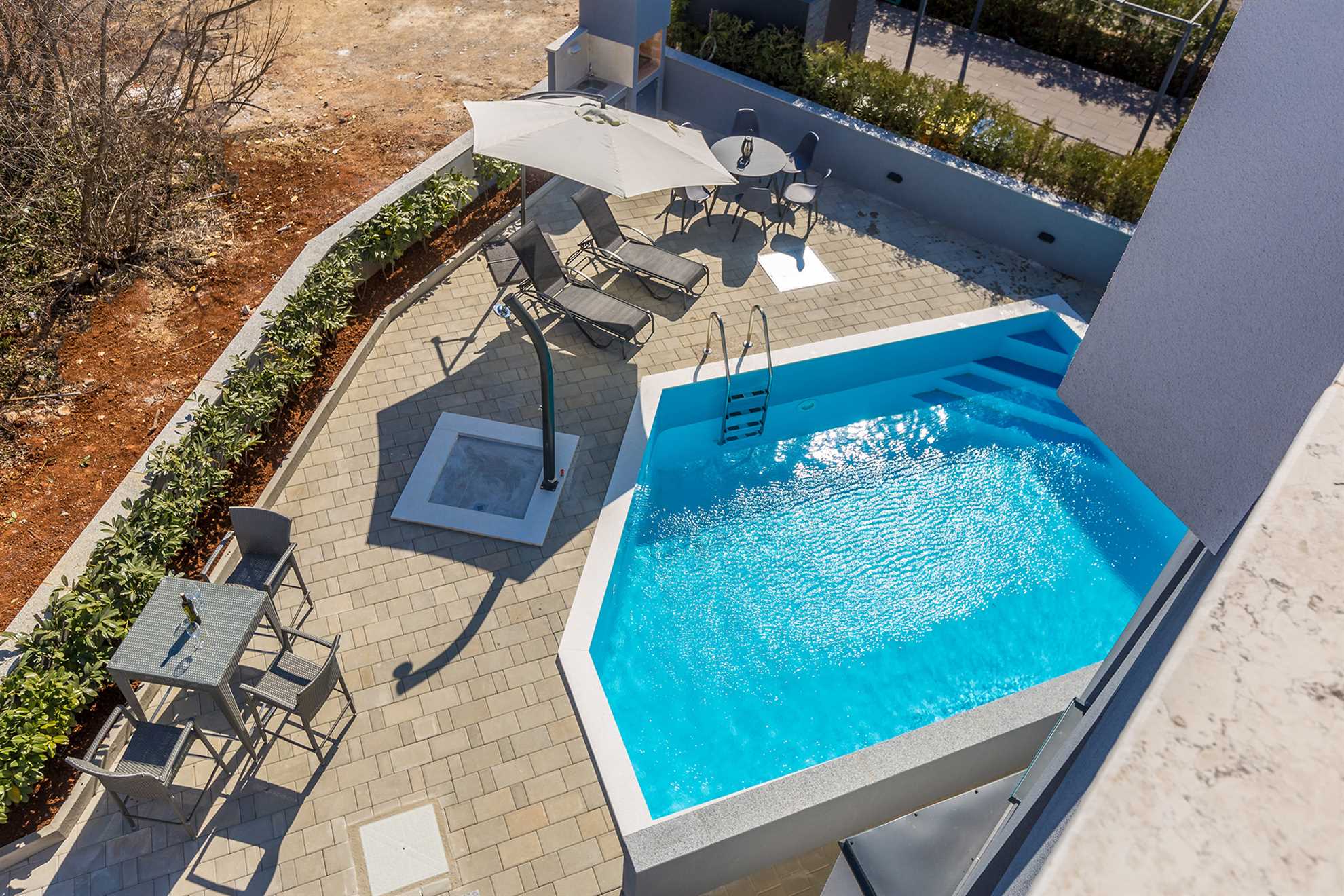 Apartman LAGANINI I u blizini plaže