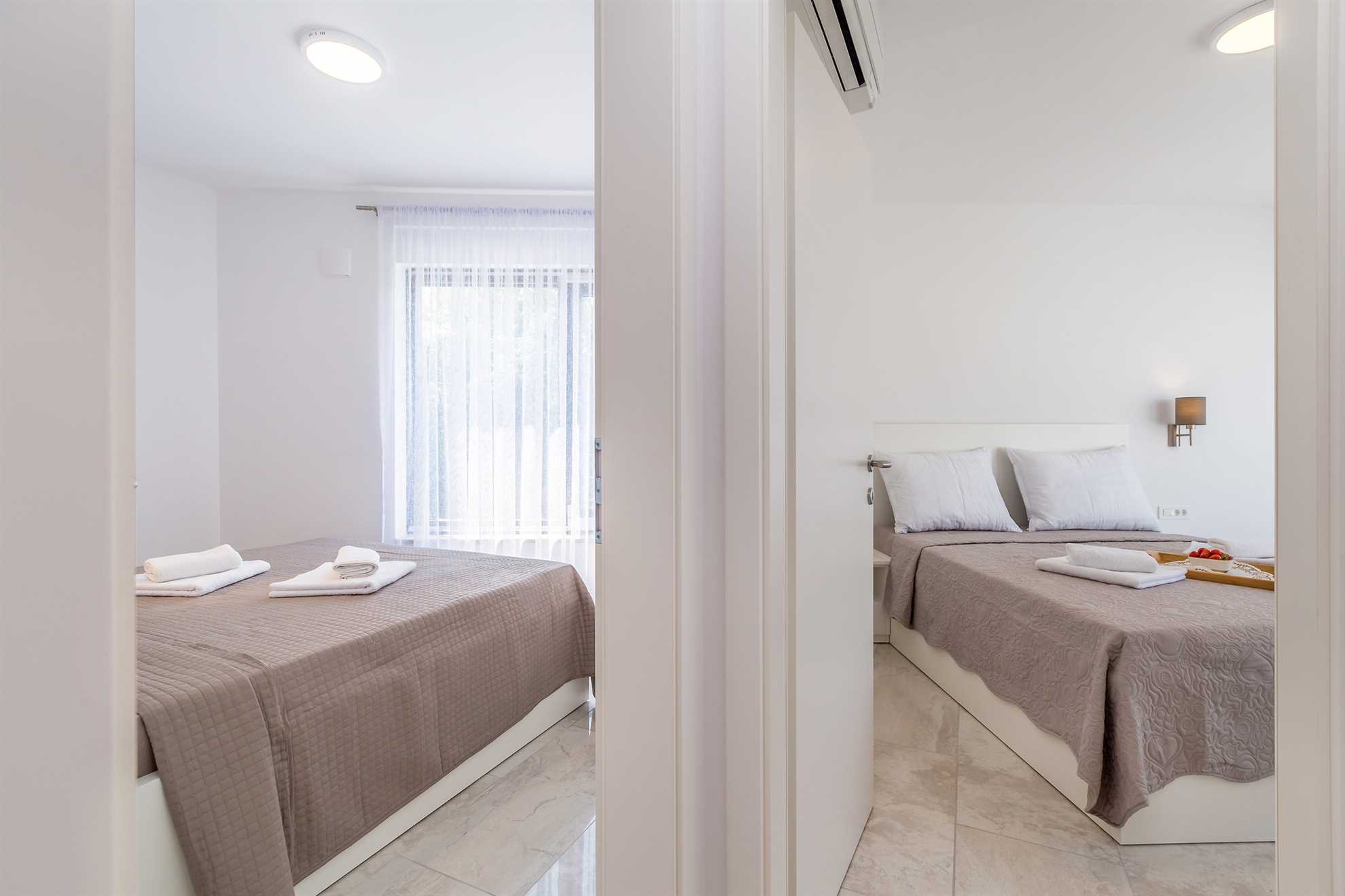 Apartman LAGANINI II sa zajedničkim bazenom