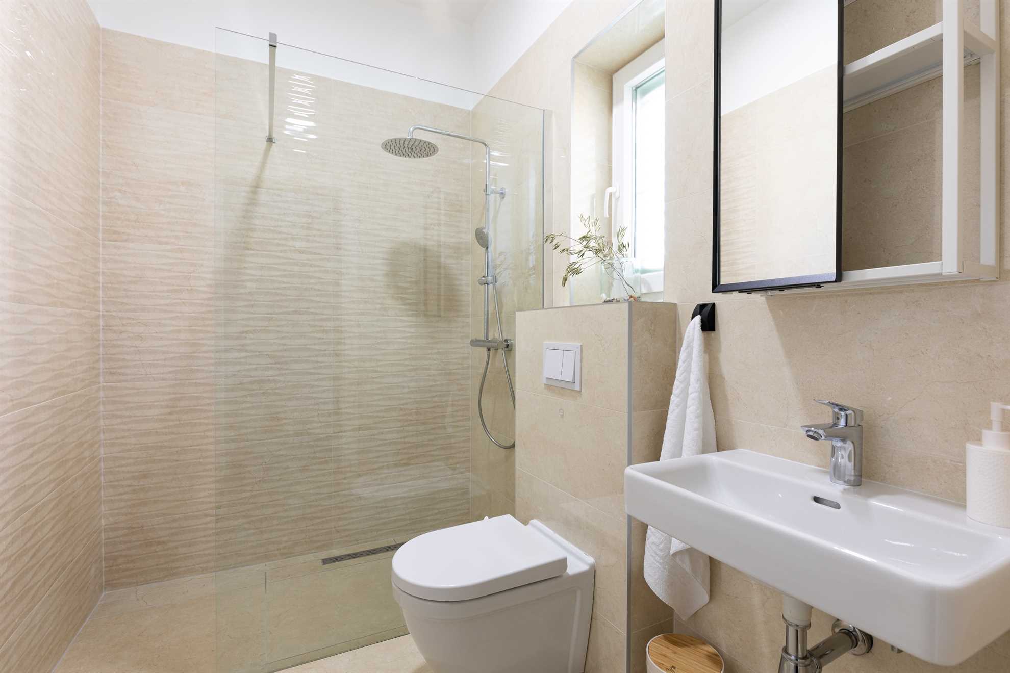 Villa OLIVE OCEAN s bazenom i pogledom na more