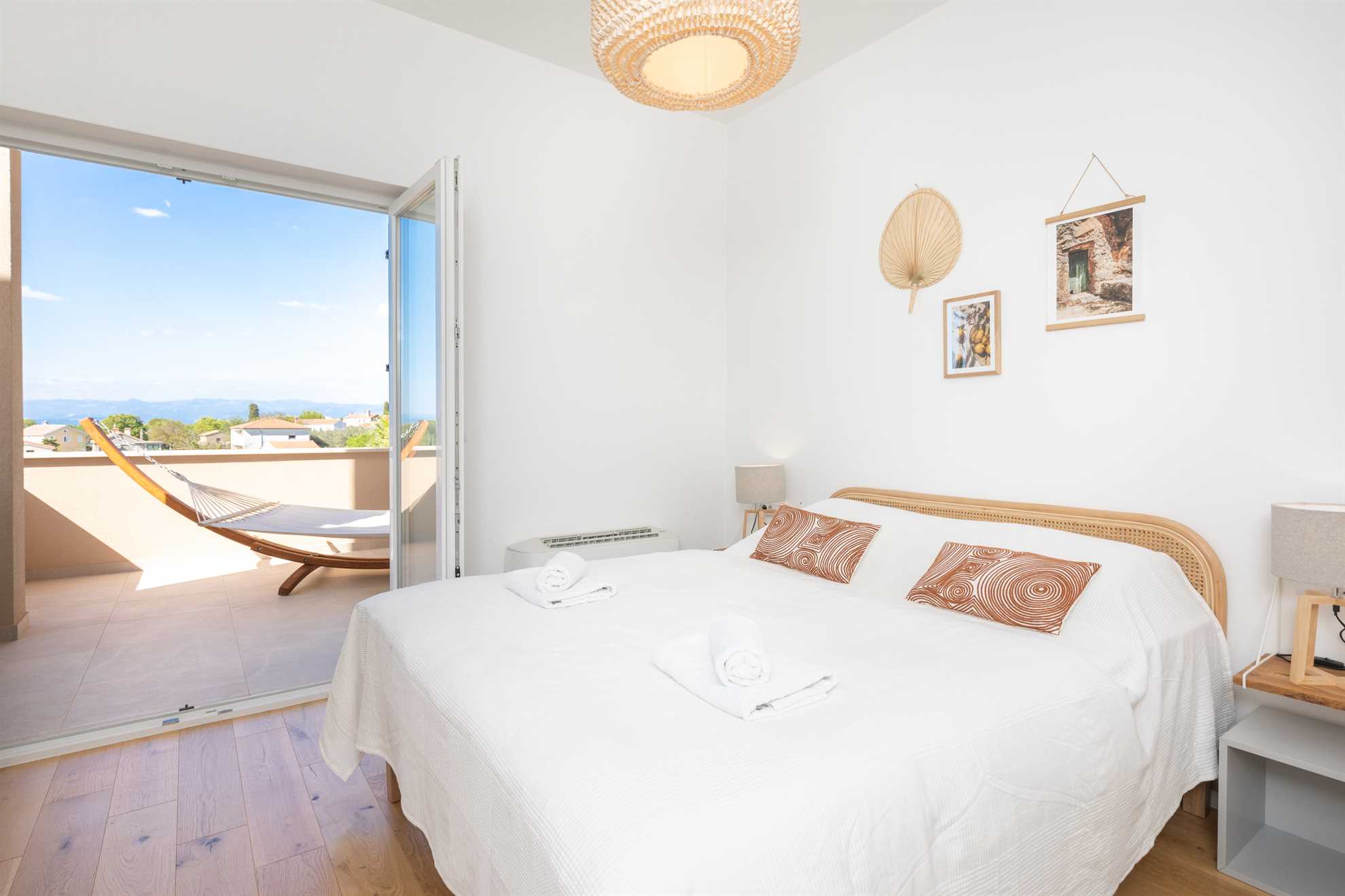 Villa OLIVE OCEAN s bazenom i pogledom na more