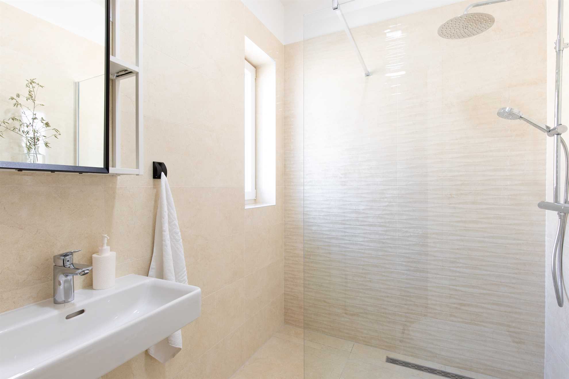Villa OLIVE OCEAN s bazenom i pogledom na more