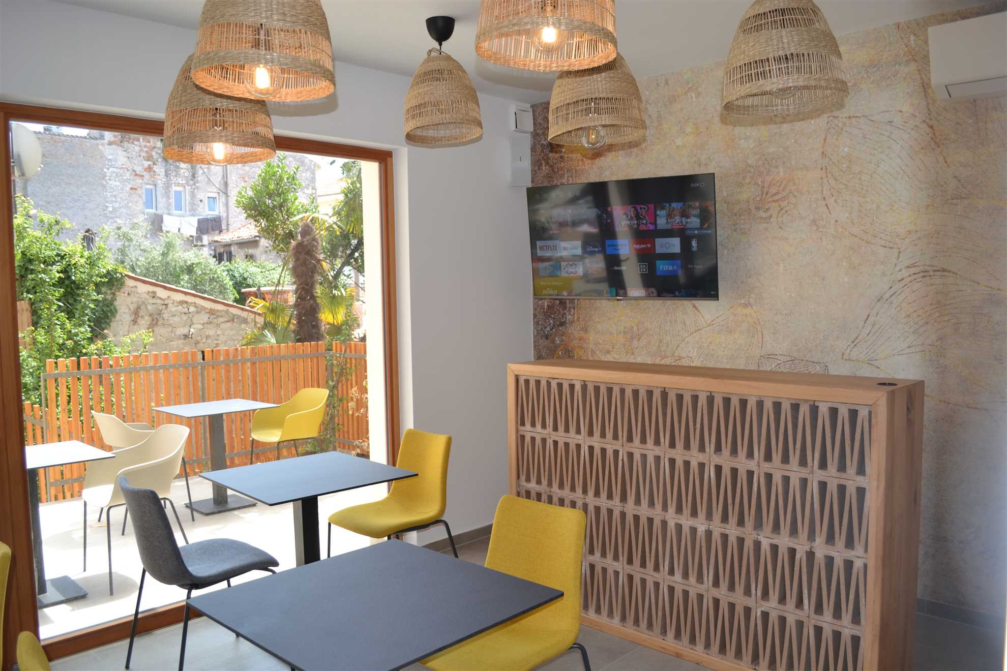 Dizajnirska soba u centru Pule