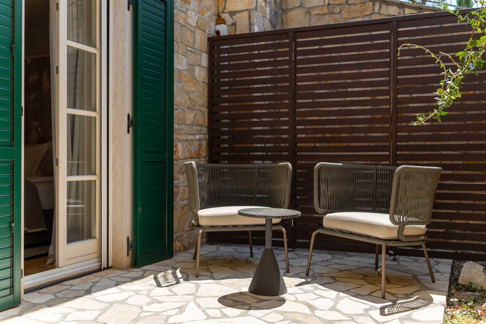 Vila Franka s veselim pogledom na more na mirnoj lokaciji