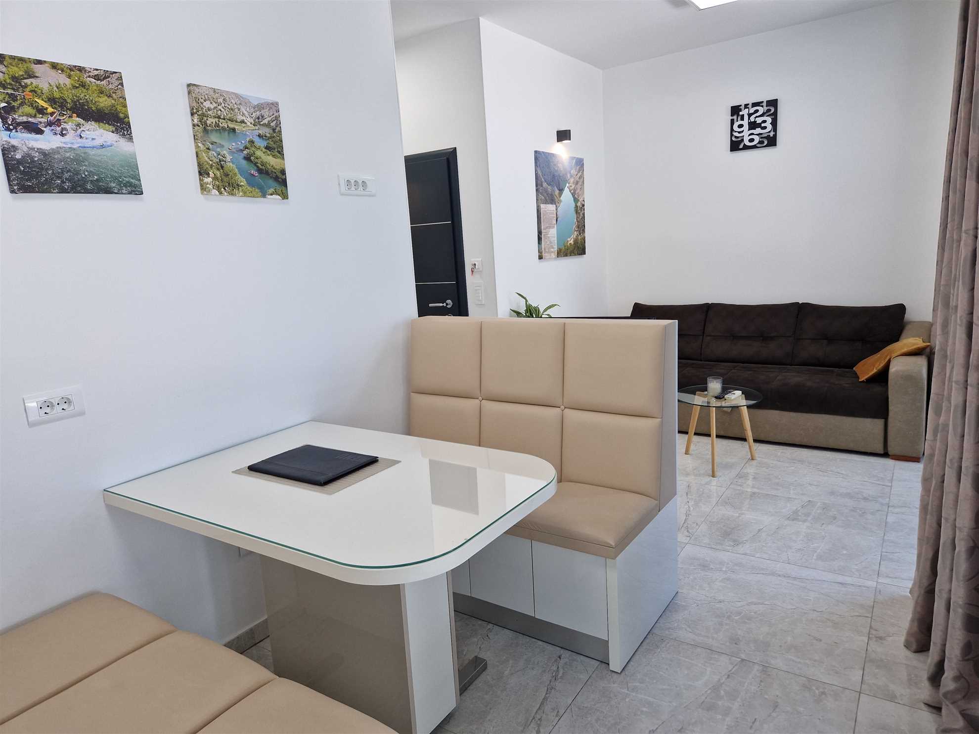 Apartment Zrmanja (Dalmatia Infinity)
