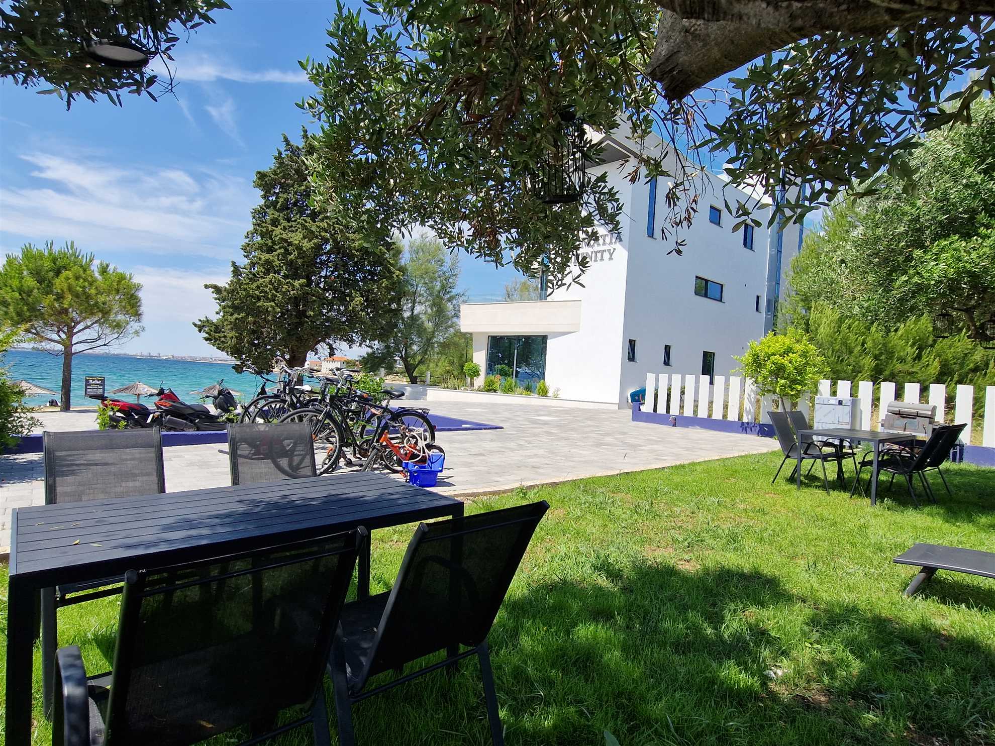 Apartment Zrmanja (Dalmatia Infinity)