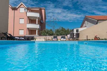 Apartment Sandrina A1 | Adriatic Luxury Villas