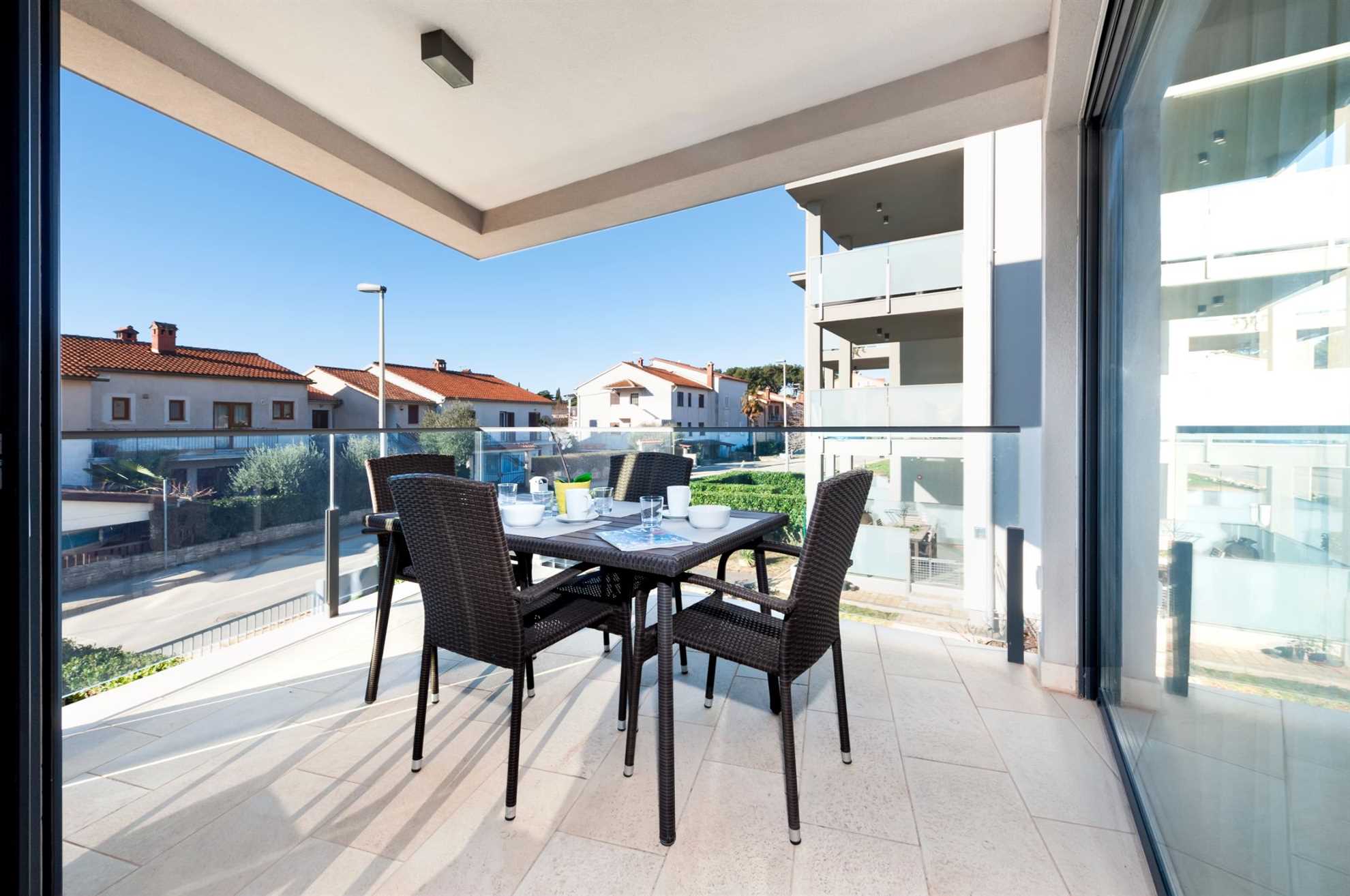 SUNNY DAY - Apartman sa Parkingom