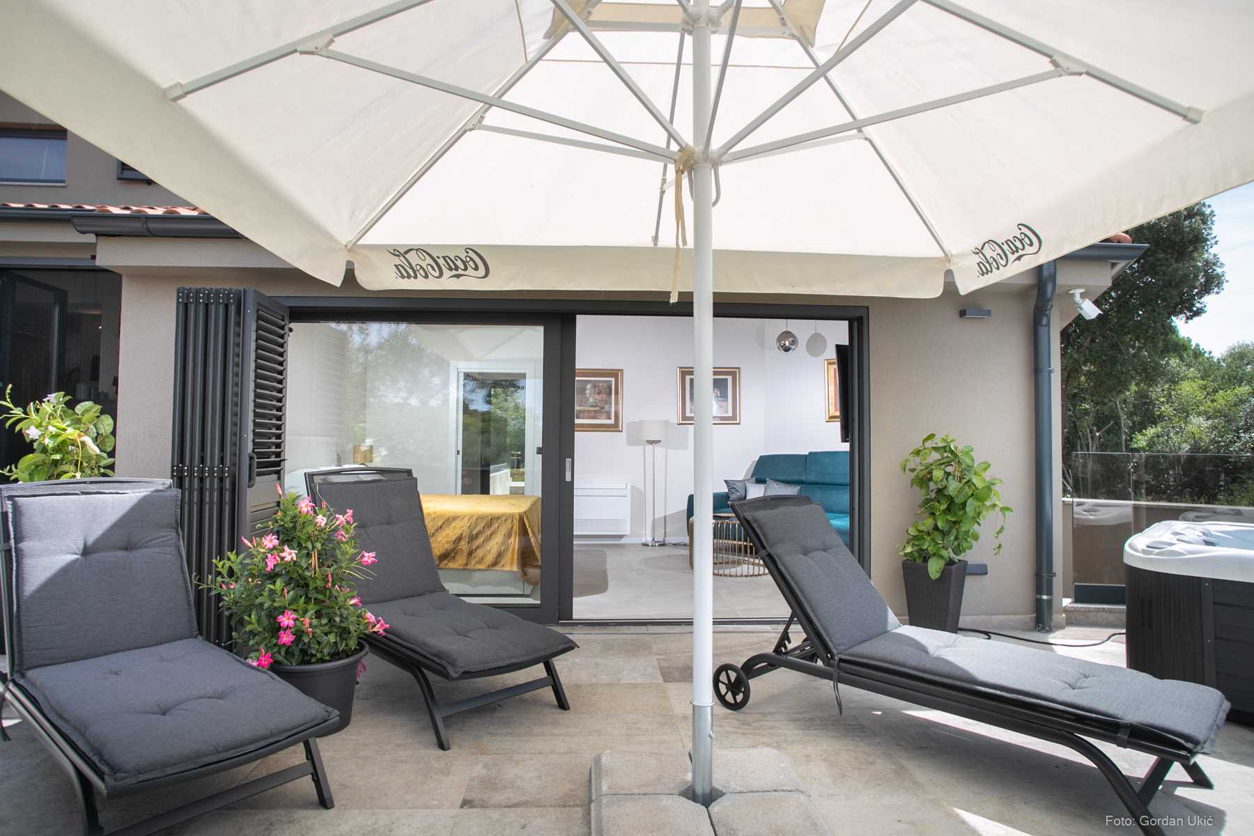 Vila Olive Garden Paradise s bazenom-NEW!