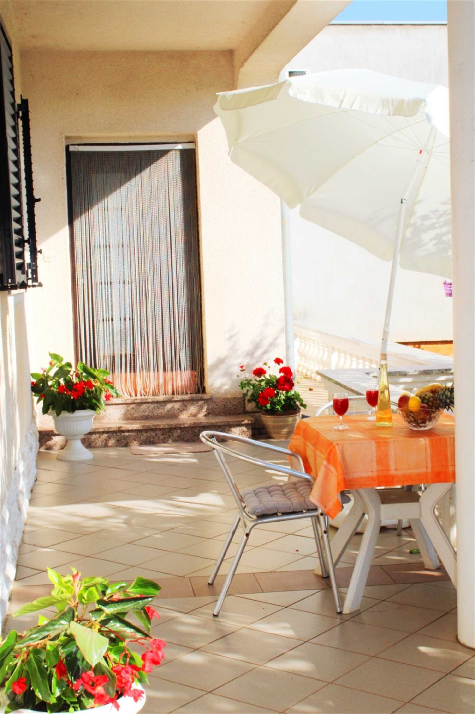 Apartment for two person near the sea and city center,WIFI,airconditioning,BBQ,parking