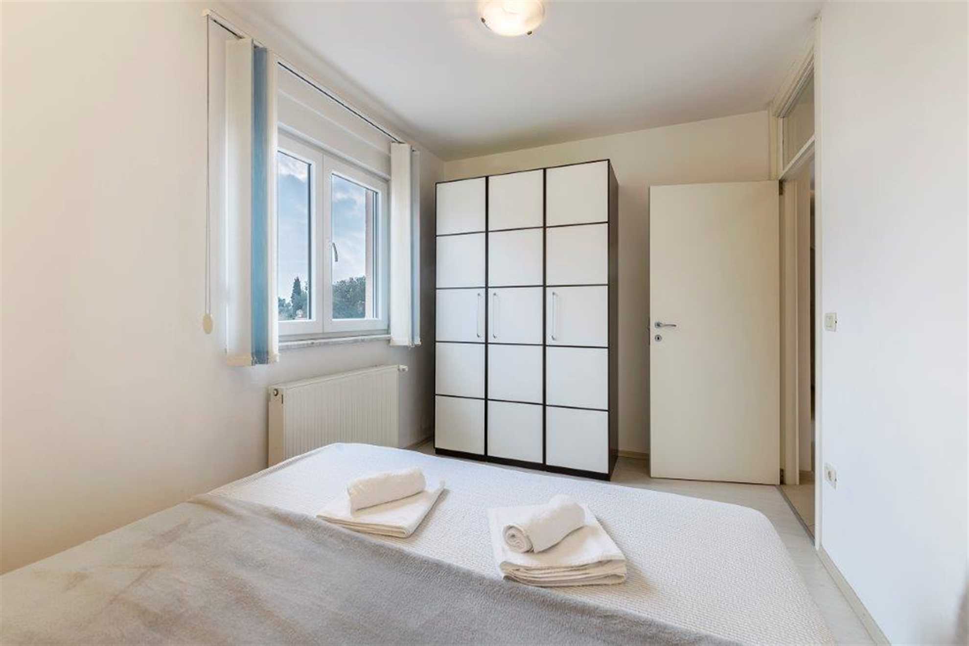 Prostrani stan u blizini sentimentalne plaže i šetnice u Medulinu