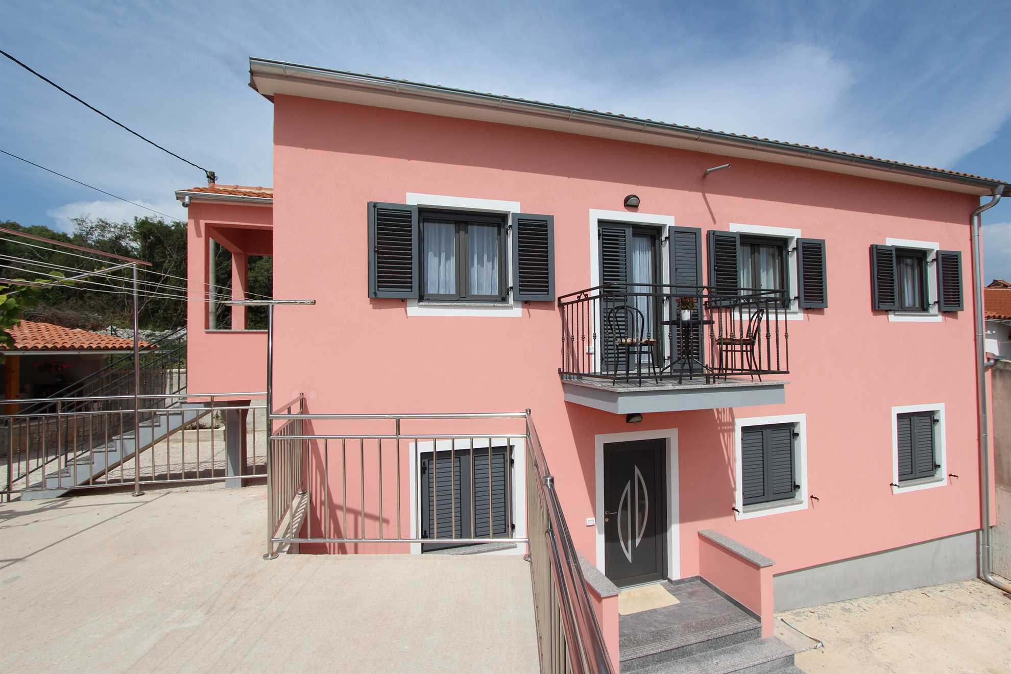 MONDELACO Kuća za odmor sa tri spavaće sobe