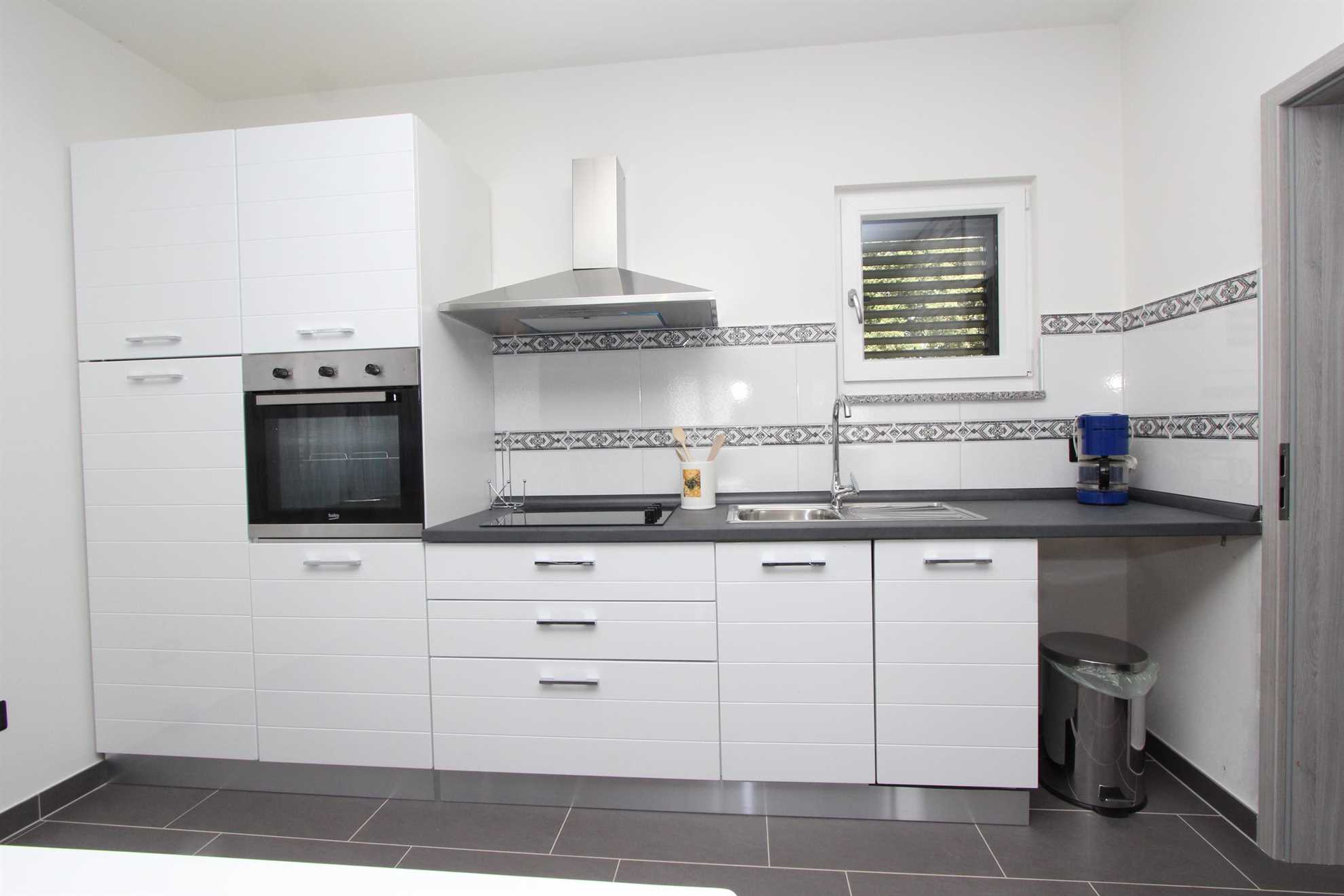 MONDELACO Kuća za odmor sa tri spavaće sobe