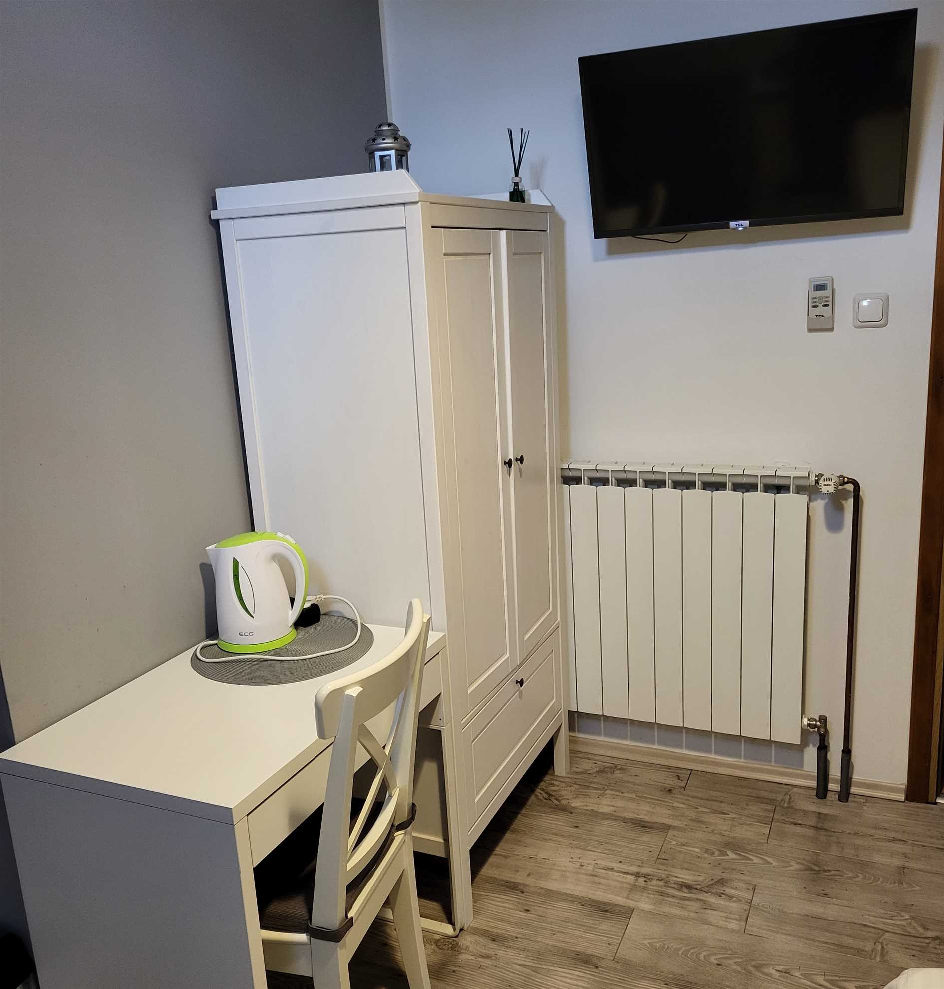 Soba 3 - dvokrevetna soba sa krovnim prozorom