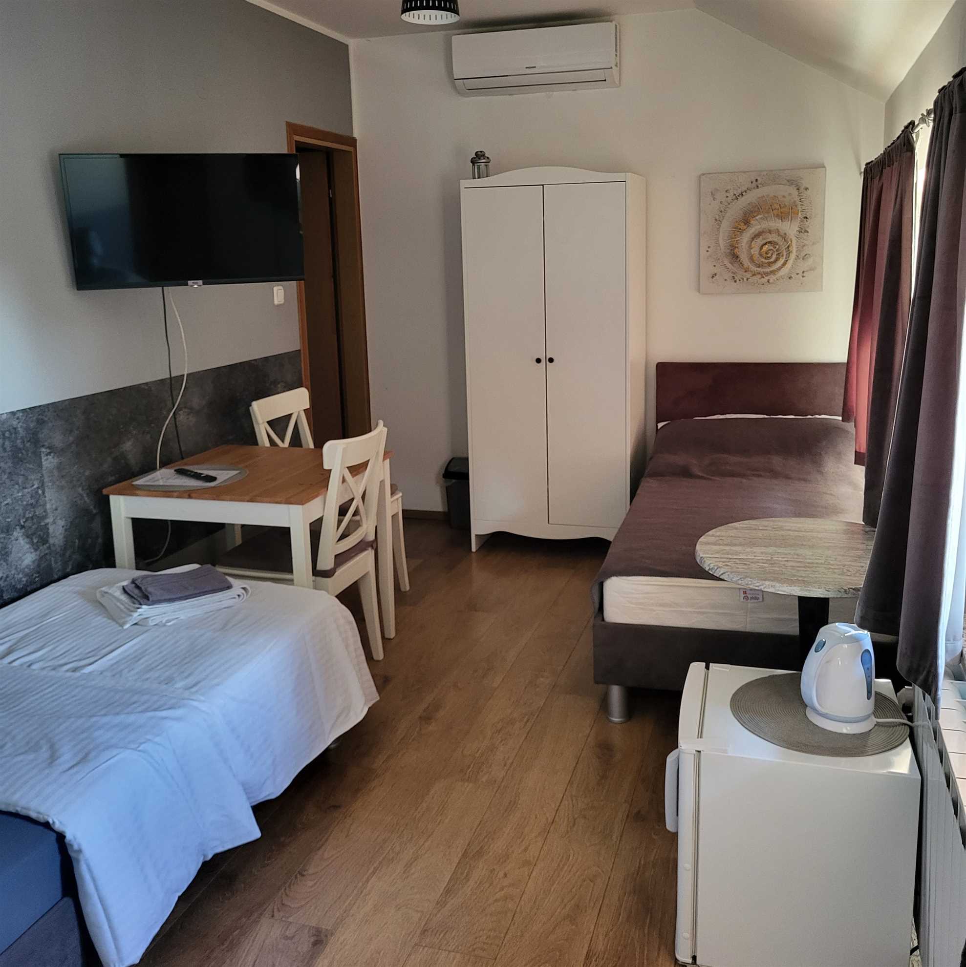 Soba 4 - dvokrevetna soba